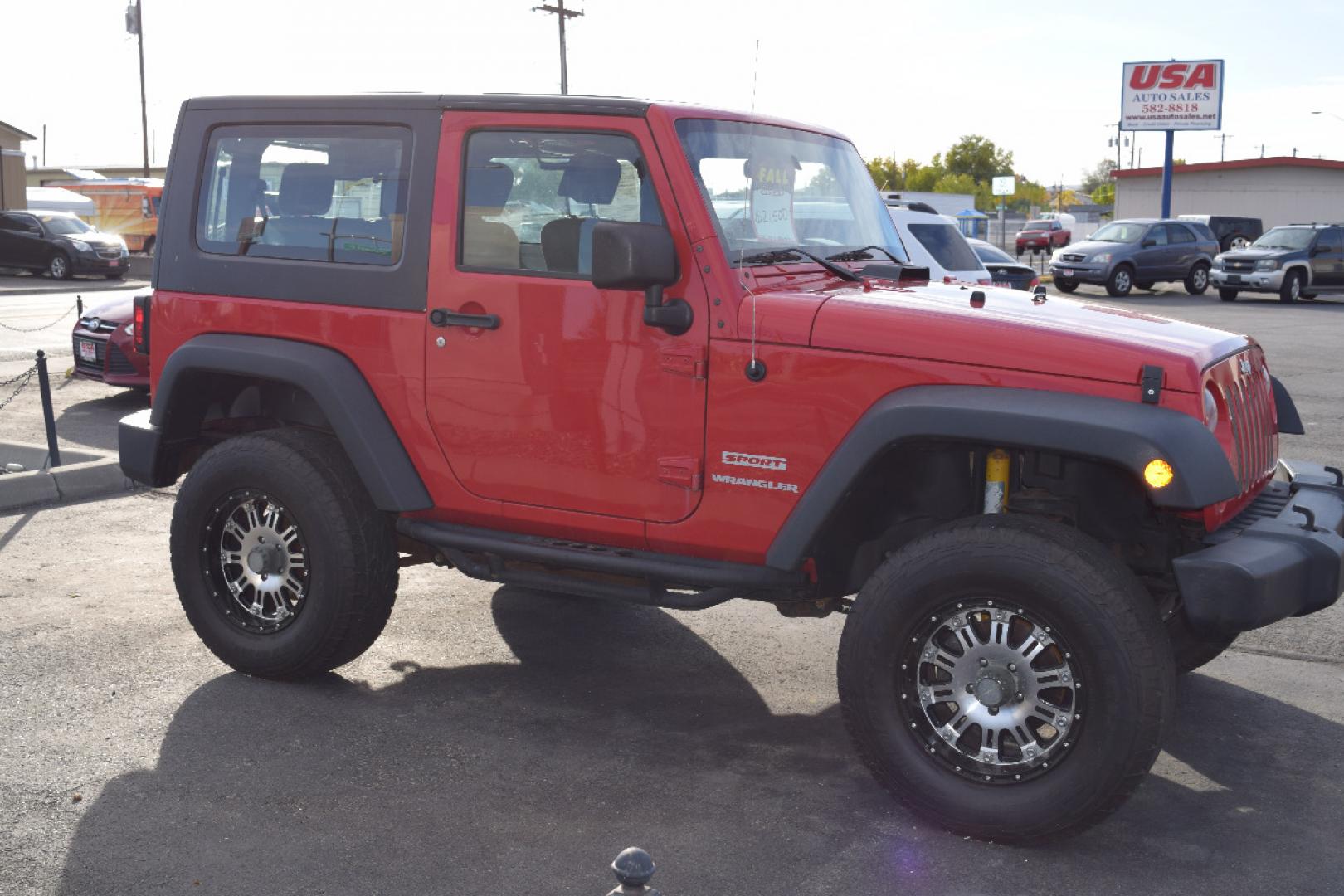 2010 RED /GRAY Jeep Wrangler Sport 4WD (1J4AA2D17AL) with an 3.8L V6 OHV 12V engine, 6-SPEED transmission, located at 607 W Columbia Drive, Kennewick, WA, 99336, (509) 987-1069, 46.216743, -119.126404 - FOR MORE INFORMATION PLEASE GIVE US A CALL TOLL FREE AT 509-582-8818 OR FOR MORE OPTIONS PLEASE VIEW OUR INVENTORY ON THE WEB AT USAAUTOSALES.NET Si te gusta este vehiculo y usted tiene preguntas, por favor llame gratis al numero (509) 582-8818 y alguien le ayudara. VEHICLE PRICE DOES NOT INCLUDE TA - Photo#2