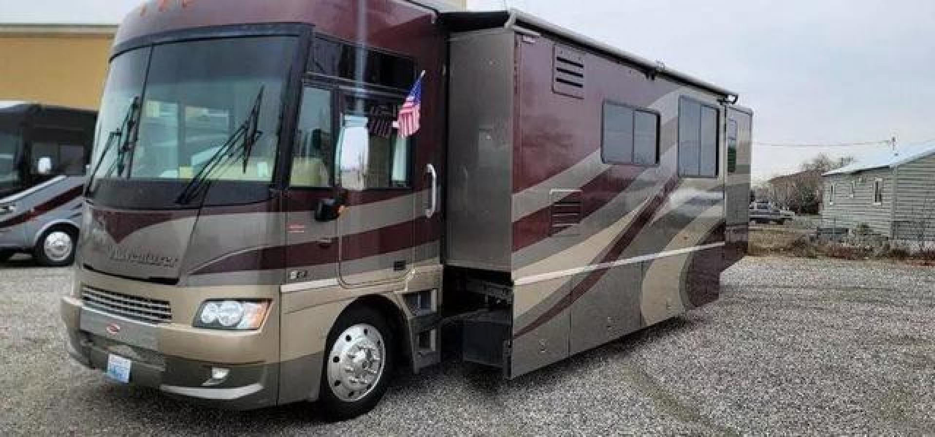 2006 No Color /No Color Winnebago ADVENTURER 4X2 Chassis (5B4MPA7G263) , Automatic, 10-Spd transmission, located at 607 W Columbia Drive, Kennewick, WA, 99336, (509) 987-1069, 46.216743, -119.126404 - Photo#3