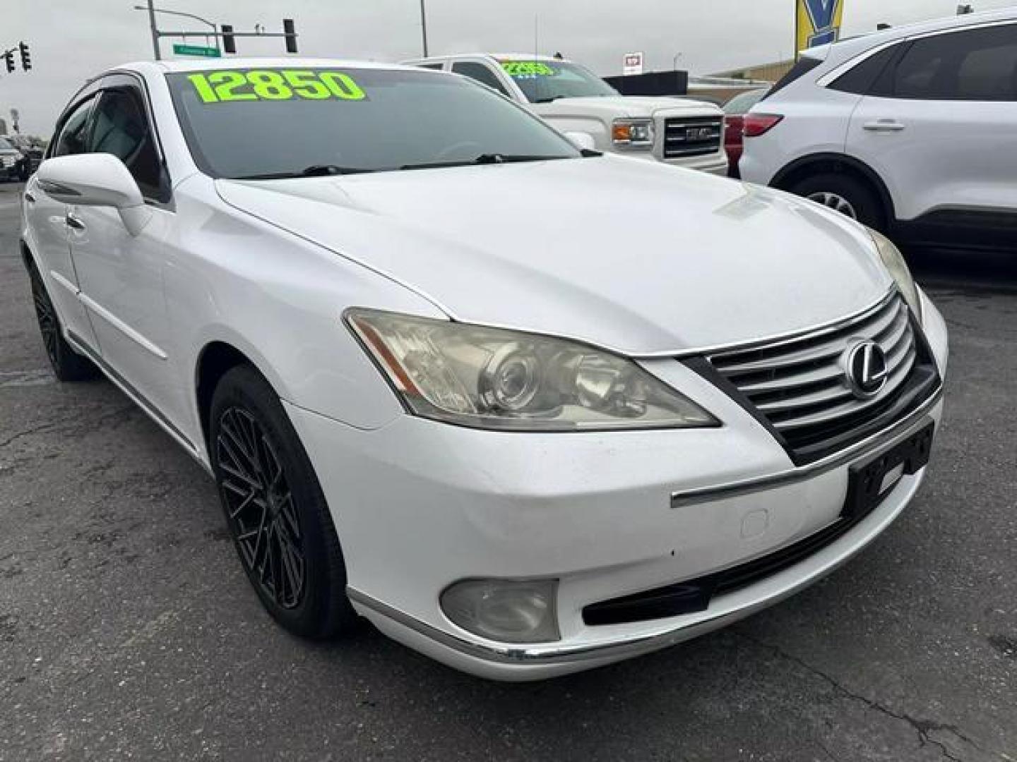 2012 No Color /No Color Lexus ES ES 350 Sedan 4D (JTHBK1EG4C2) with an V6, 3.5 Liter engine, Automatic, 6-Spd transmission, located at 607 W Columbia Drive, Kennewick, WA, 99336, (509) 987-1069, 46.216743, -119.126404 - Photo#2