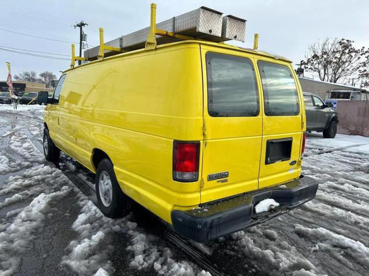 2013 Yellow /No Color Ford E250 Cargo Extended Van 3D (1FTNS2EL2DD) with an V8, Flex Fuel, 5.4 Liter engine, Automatic, 4-Spd w/Overdrive transmission, located at 607 W Columbia Drive, Kennewick, WA, 99336, (509) 987-1069, 46.216743, -119.126404 - Photo#5