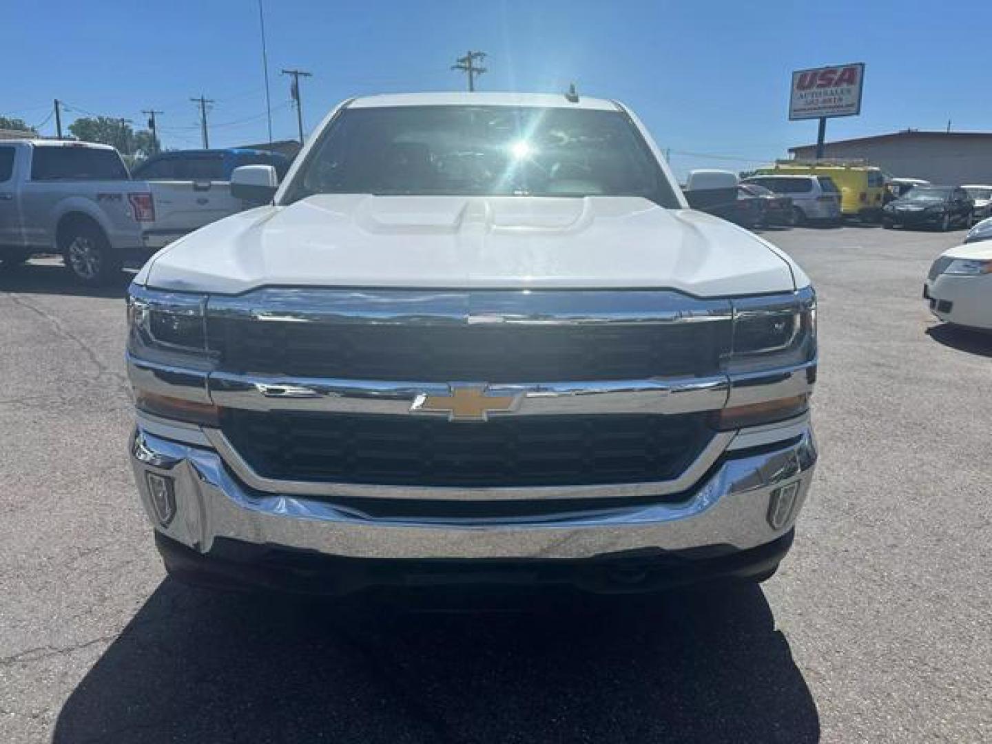 2017 White /No Color Chevrolet Silverado 1500 Double Cab LT Pickup 4D 6 1/2 ft (1GCVKREC6HZ) with an V8, EcoTec3, FF, 5.3L engine, Auto, 6-Spd HD Overdrive transmission, located at 607 W Columbia Drive, Kennewick, WA, 99336, (509) 987-1069, 46.216743, -119.126404 - Photo#1