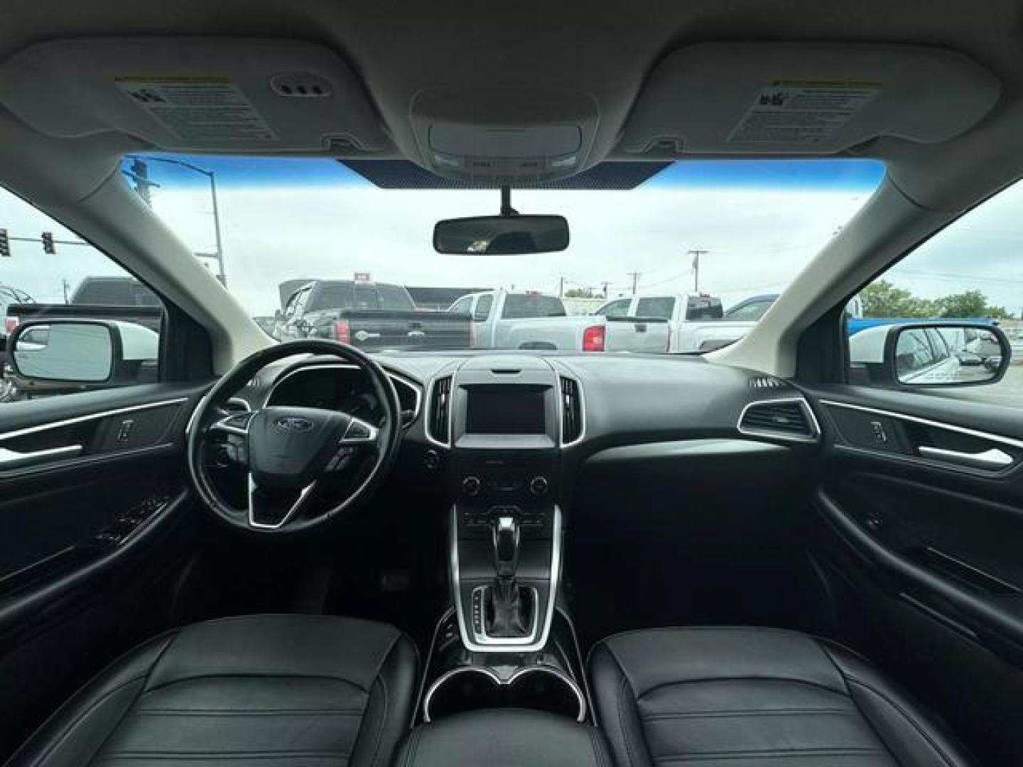 2018 White Ford Edge SEL Sport Utility 4D (2FMPK3J94JB) with an 4-Cyl, EcoBoost, 2.0L engine, Auto, 6-Spd SelShft transmission, located at 607 W Columbia Drive, Kennewick, WA, 99336, (509) 987-1069, 46.216743, -119.126404 - Photo#17