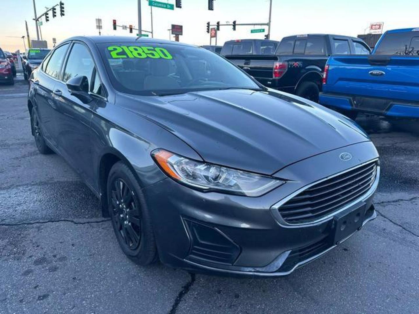 2020 Ford Fusion S Sedan 4D (3FA6P0G70LR) with an 4-Cyl, 2.5 Liter engine, Automatic, 6-Spd w/SelectShift transmission, located at 607 W Columbia Drive, Kennewick, WA, 99336, (509) 987-1069, 46.216743, -119.126404 - Photo#2