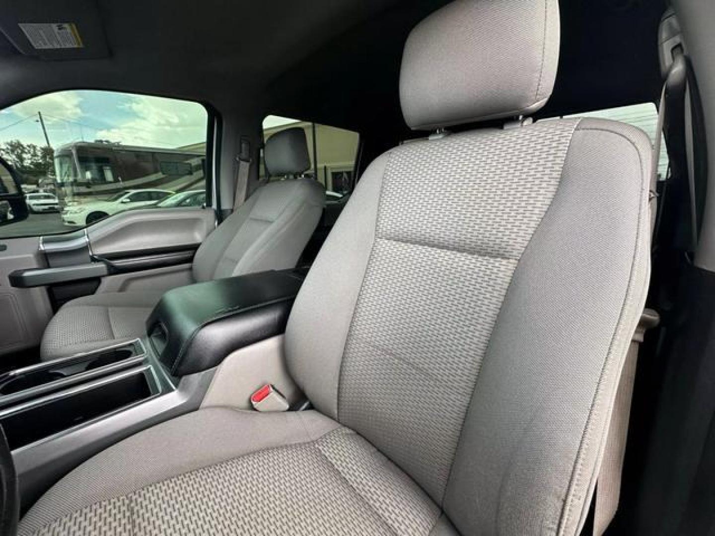 2016 Silver /No Color Ford F150 SuperCrew Cab XLT Pickup 4D 5 1/2 ft (1FTFW1EG1GK) with an V6, EcoBoost, TT, 3.5L engine, Automatic, 6-Spd transmission, located at 607 W Columbia Drive, Kennewick, WA, 99336, (509) 987-1069, 46.216743, -119.126404 - Photo#9