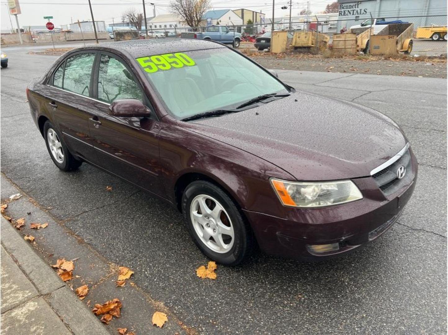 2006 No Color /No Color Hyundai Sonata LX Sedan 4D (5NPEU46F26H) with an V6, 3.3 Liter engine, Automatic transmission, located at 607 W Columbia Drive, Kennewick, WA, 99336, (509) 987-1069, 46.216743, -119.126404 - Photo#2