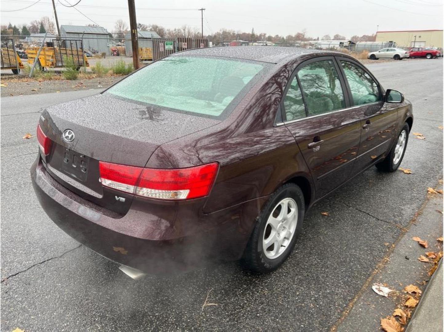 2006 No Color /No Color Hyundai Sonata LX Sedan 4D (5NPEU46F26H) with an V6, 3.3 Liter engine, Automatic transmission, located at 607 W Columbia Drive, Kennewick, WA, 99336, (509) 987-1069, 46.216743, -119.126404 - Photo#4