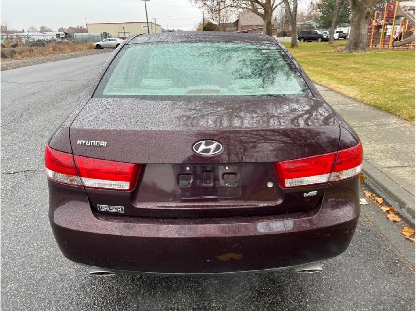 2006 No Color /No Color Hyundai Sonata LX Sedan 4D (5NPEU46F26H) with an V6, 3.3 Liter engine, Automatic transmission, located at 607 W Columbia Drive, Kennewick, WA, 99336, (509) 987-1069, 46.216743, -119.126404 - Photo#5