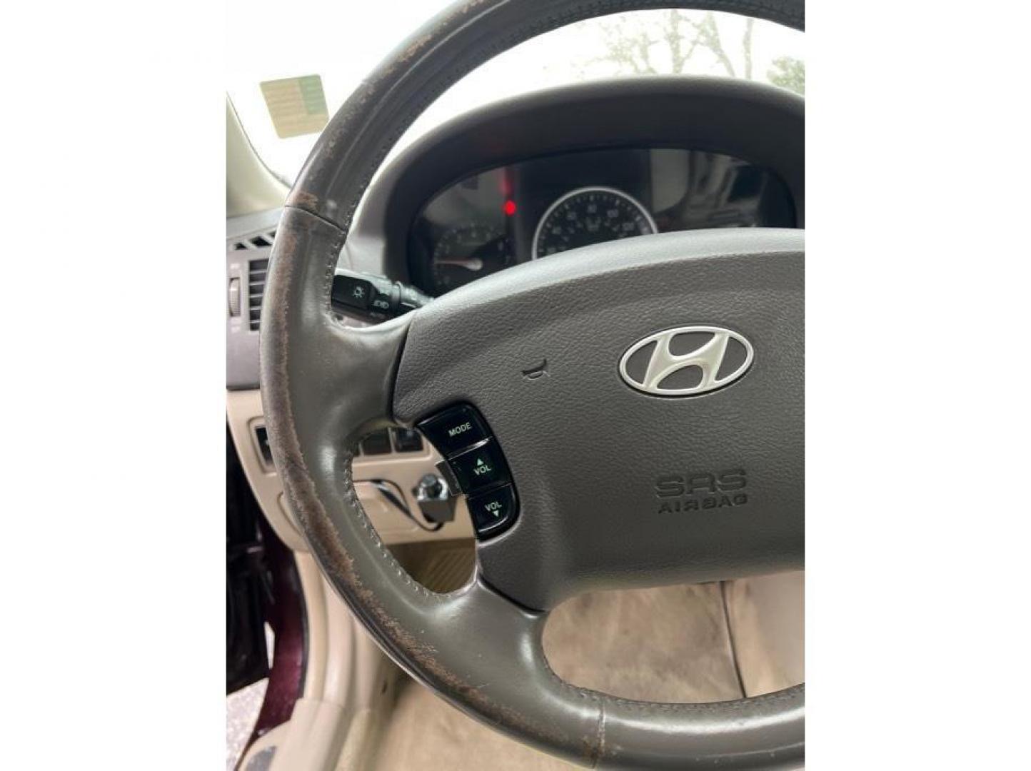 2006 No Color /No Color Hyundai Sonata LX Sedan 4D (5NPEU46F26H) with an V6, 3.3 Liter engine, Automatic transmission, located at 607 W Columbia Drive, Kennewick, WA, 99336, (509) 987-1069, 46.216743, -119.126404 - Photo#12