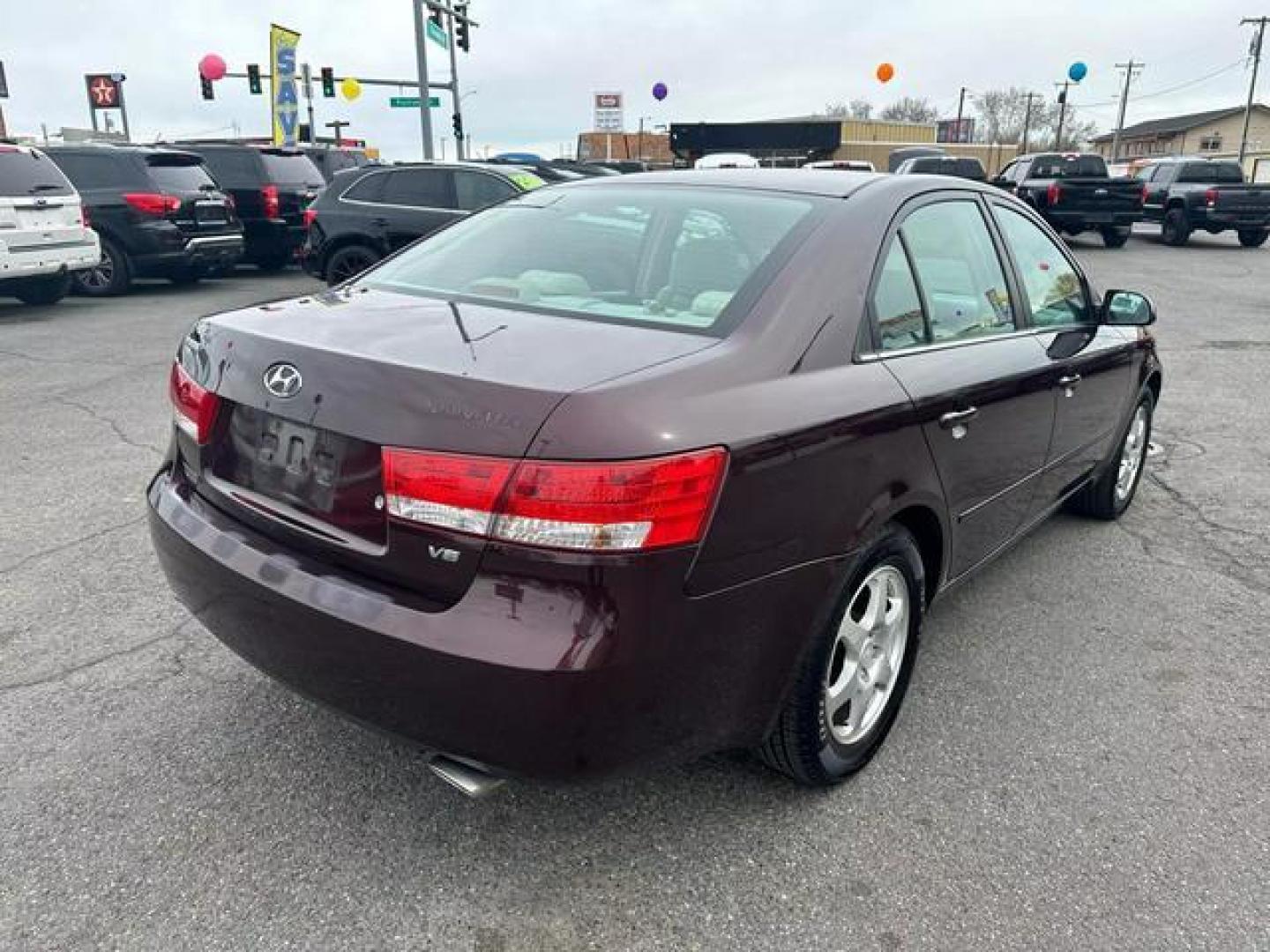 2006 No Color /No Color Hyundai Sonata LX Sedan 4D (5NPEU46F26H) with an V6, 3.3 Liter engine, Automatic transmission, located at 607 W Columbia Drive, Kennewick, WA, 99336, (509) 987-1069, 46.216743, -119.126404 - Photo#4