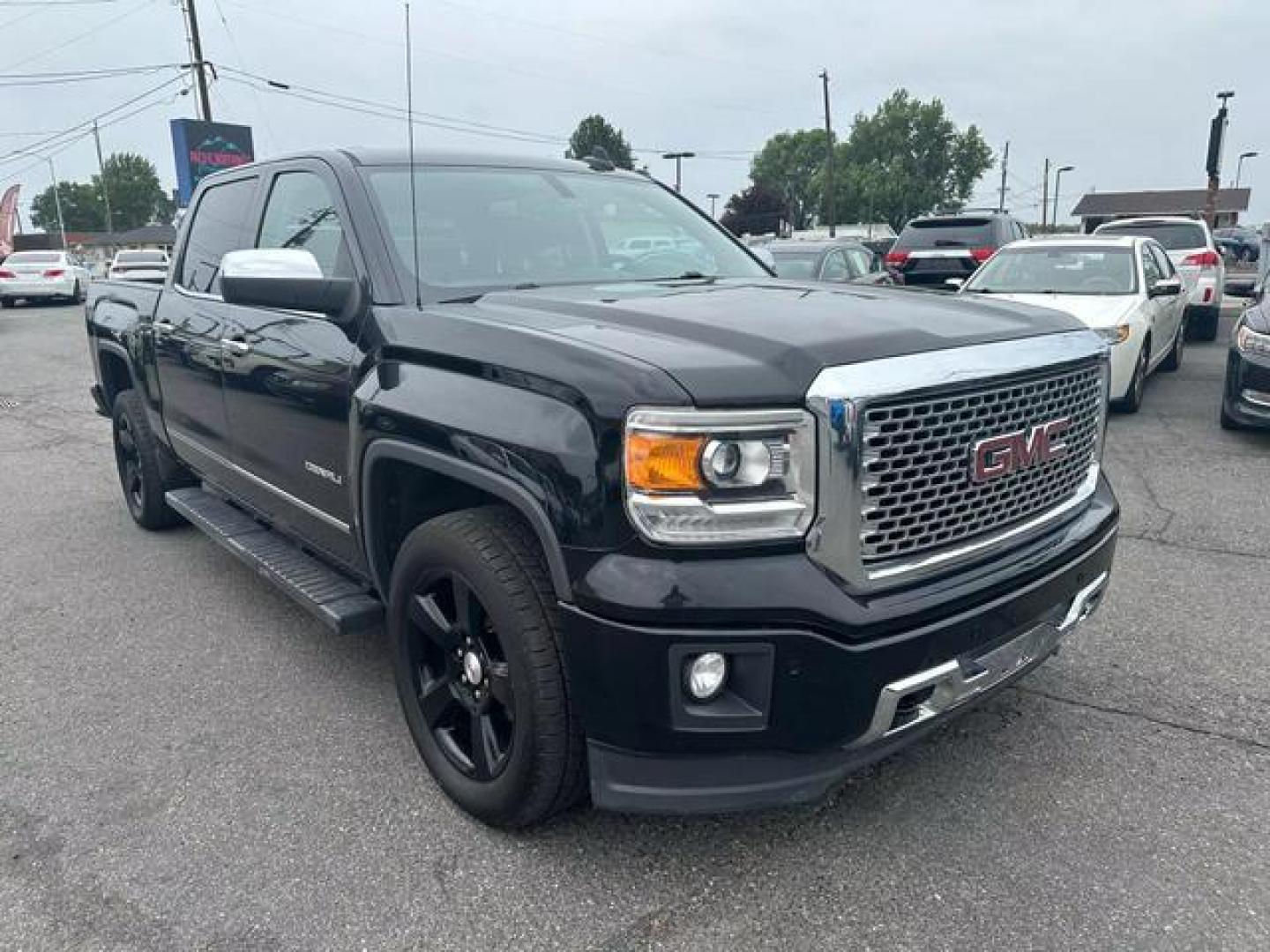 2015 No Color /No Color GMC Sierra 1500 Crew Cab Denali Pickup 4D 5 3/4 ft (3GTU2WEJ8FG) with an V8, EcoTec3, 6.2 Liter engine, Auto, 6-Spd HD Overdrive transmission, located at 607 W Columbia Drive, Kennewick, WA, 99336, (509) 987-1069, 46.216743, -119.126404 - Photo#2