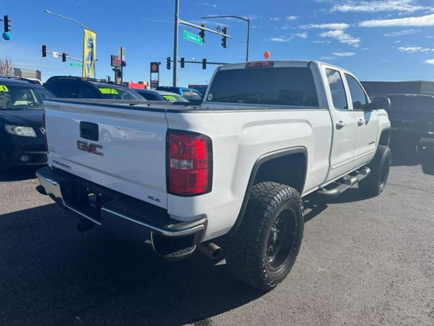 2015 White /No Color GMC Sierra 1500 Double Cab SLE Pickup 4D 6 1/2 ft (1GTV2UEC2FZ) with an V8, EcoTec3, 5.3L engine, Automatic, 6-Spd HD w/Overdrive transmission, located at 607 W Columbia Drive, Kennewick, WA, 99336, (509) 987-1069, 46.216743, -119.126404 - Photo#4