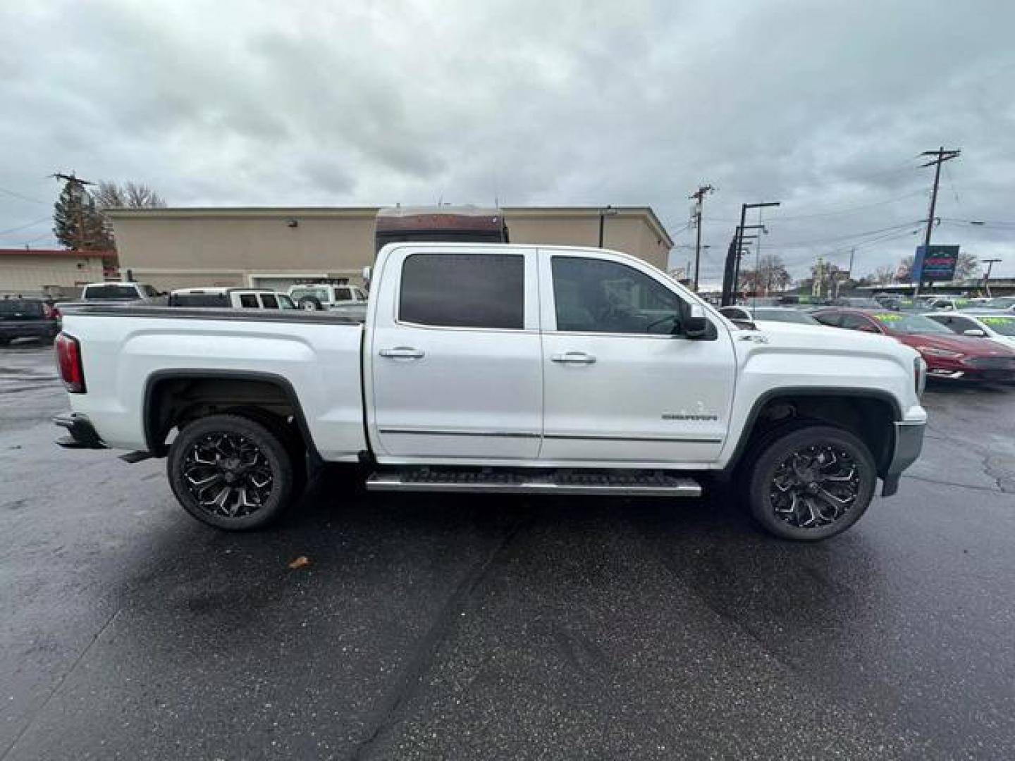 2017 No Color /No Color GMC Sierra 1500 Crew Cab SLT Pickup 4D 5 3/4 ft (3GTU2NEC1HG) with an V8, EcoTec3, 5.3 Liter engine, Auto, 6-Spd HD Overdrive transmission, located at 607 W Columbia Drive, Kennewick, WA, 99336, (509) 987-1069, 46.216743, -119.126404 - Photo#3