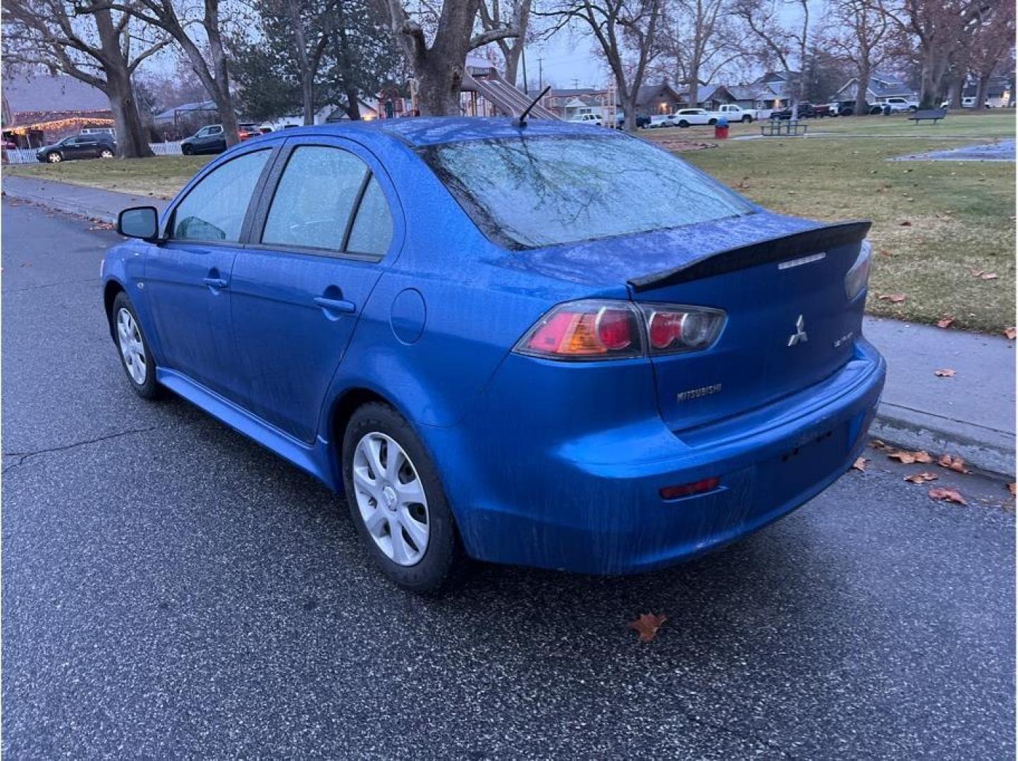 2015 Blue /No Color Mitsubishi Lancer ES Sedan 4D (JA32U2FU1FU) with an 4-Cyl, 2.0 Liter engine, Automatic, CVT transmission, located at 607 W Columbia Drive, Kennewick, WA, 99336, (509) 987-1069, 46.216743, -119.126404 - Photo#6