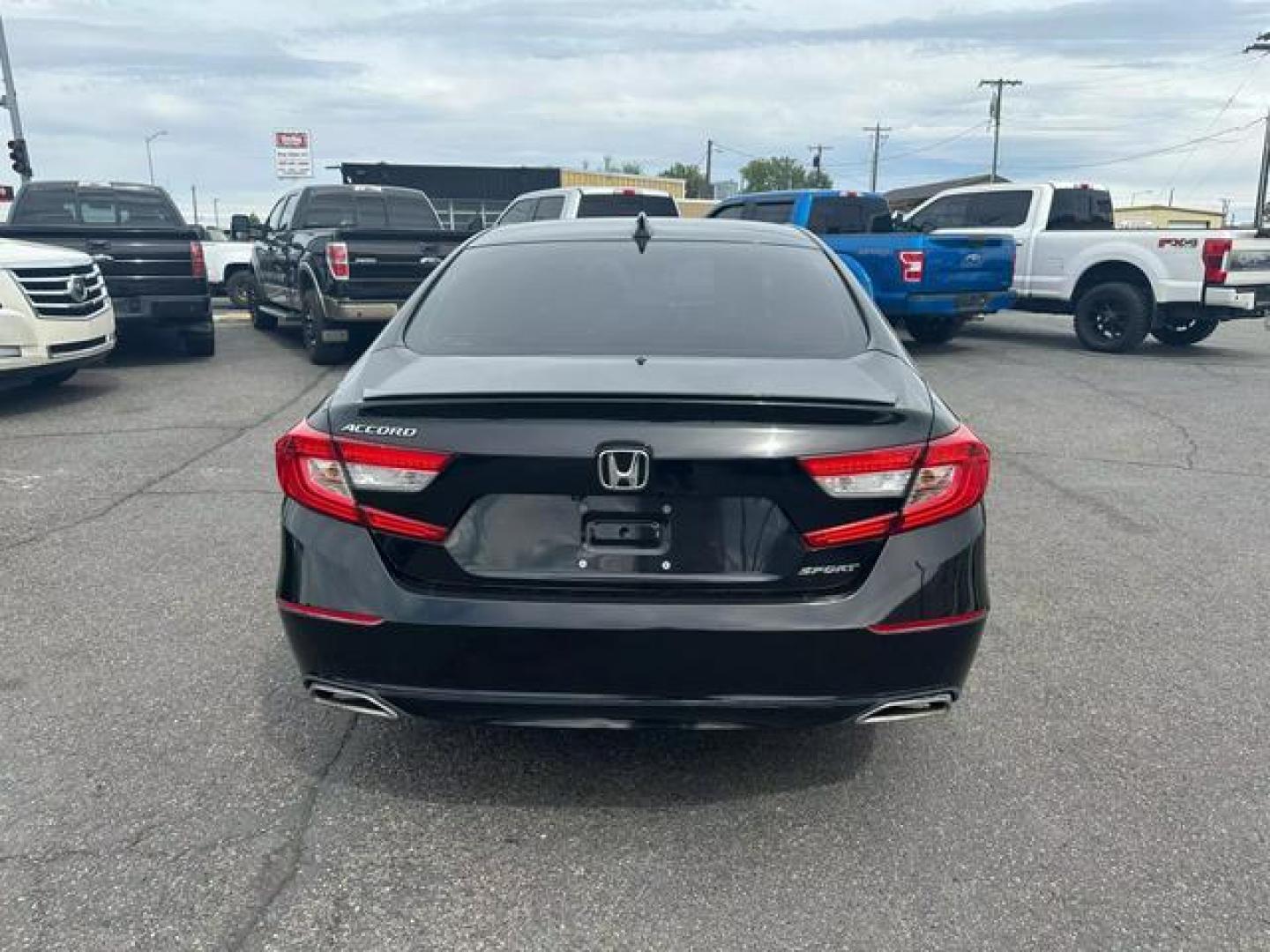 2019 Black /No Color Honda Accord Sport Sedan 4D (1HGCV1F33KA) with an 4-Cyl, i-VTEC, Turbo, 1.5 Liter engine, Automatic, 10-Spd transmission, located at 607 W Columbia Drive, Kennewick, WA, 99336, (509) 987-1069, 46.216743, -119.126404 - Photo#5