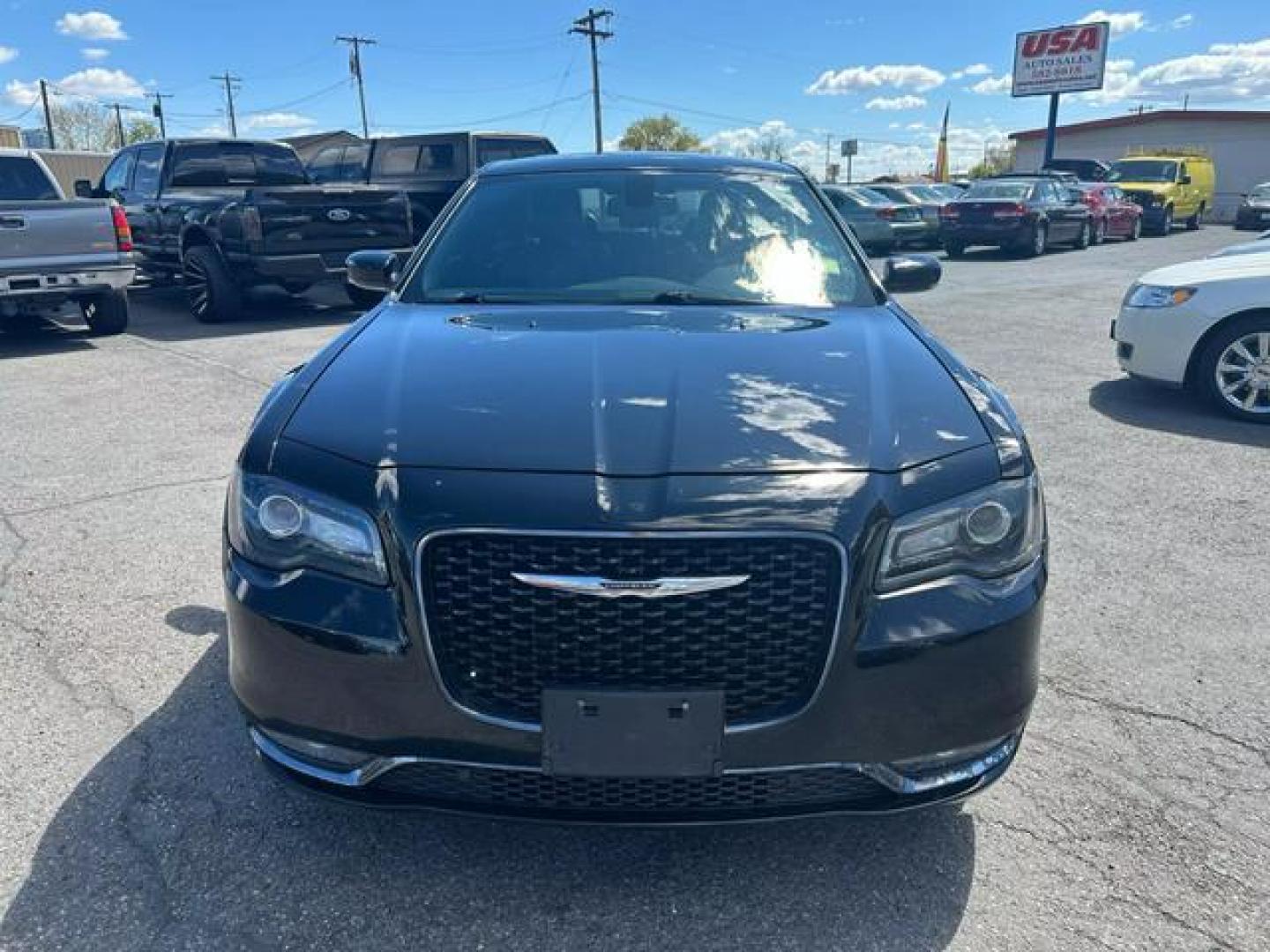 2016 Black /No Color Chrysler 300 300S Sedan 4D (2C3CCAGG8GH) with an V6, Flex Fuel, 3.6 Liter engine, Automatic, 8-Spd transmission, located at 607 W Columbia Drive, Kennewick, WA, 99336, (509) 987-1069, 46.216743, -119.126404 - Photo#1