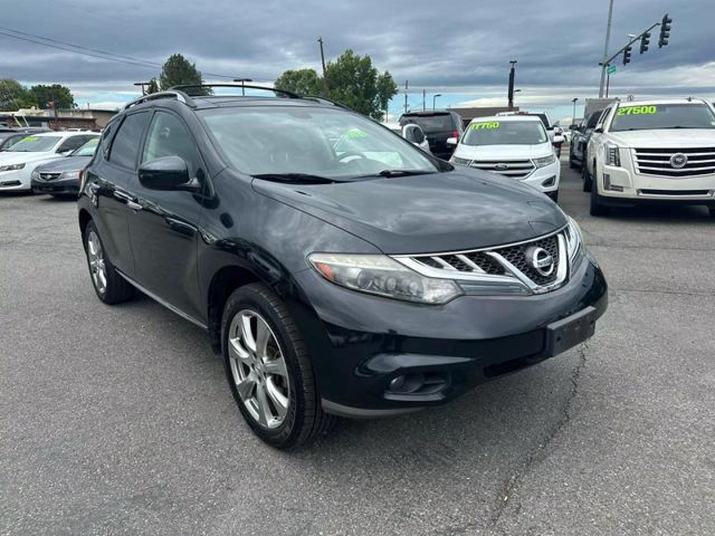 2012 Black Nissan Murano LE Sport Utility 4D (JN8AZ1MWXCW) with an V6, 3.5 Liter engine, Automatic, CVT transmission, located at 607 W Columbia Drive, Kennewick, WA, 99336, (509) 987-1069, 46.216743, -119.126404 - Photo#2