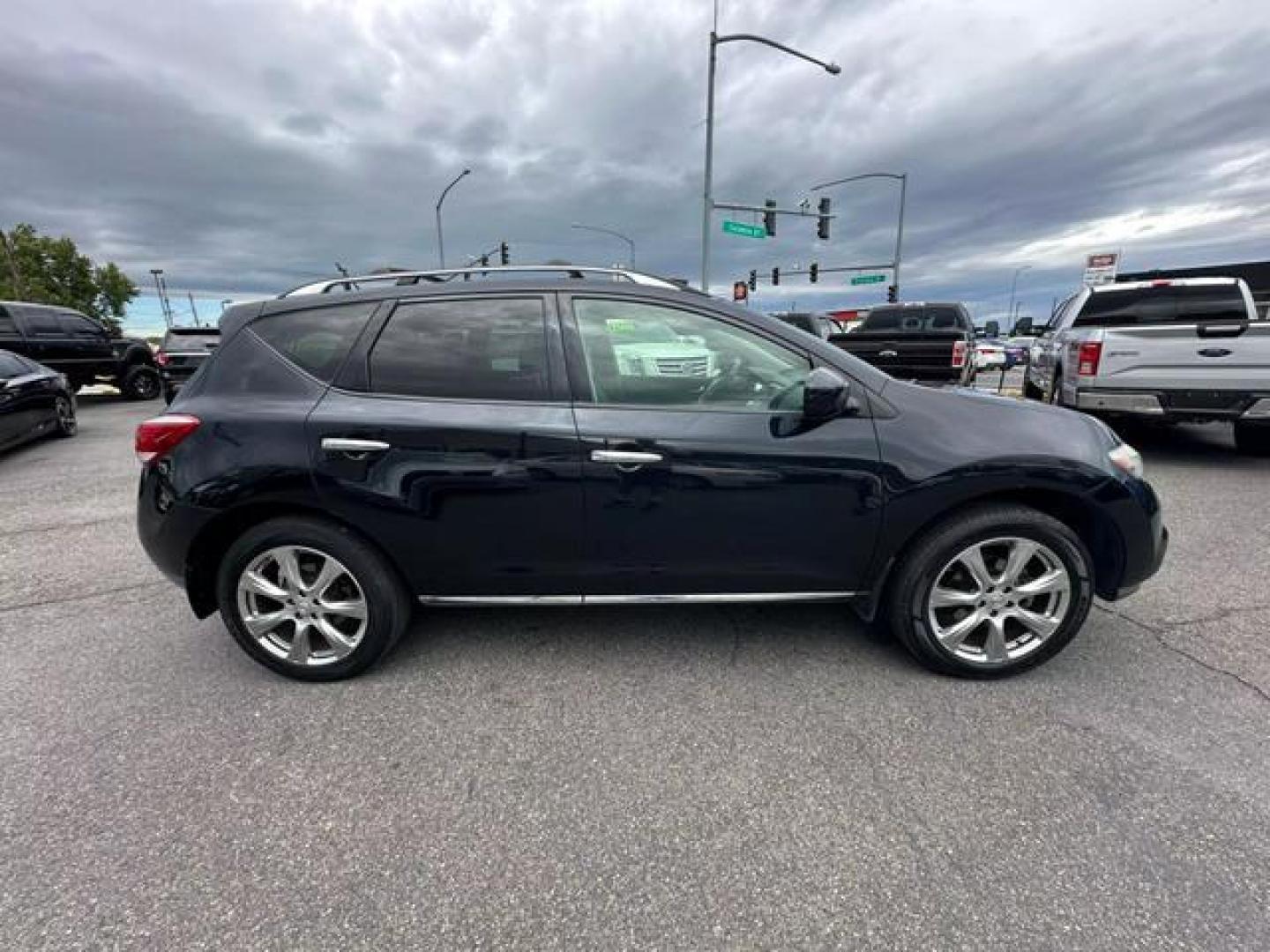 2012 Black Nissan Murano LE Sport Utility 4D (JN8AZ1MWXCW) with an V6, 3.5 Liter engine, Automatic, CVT transmission, located at 607 W Columbia Drive, Kennewick, WA, 99336, (509) 987-1069, 46.216743, -119.126404 - Photo#3