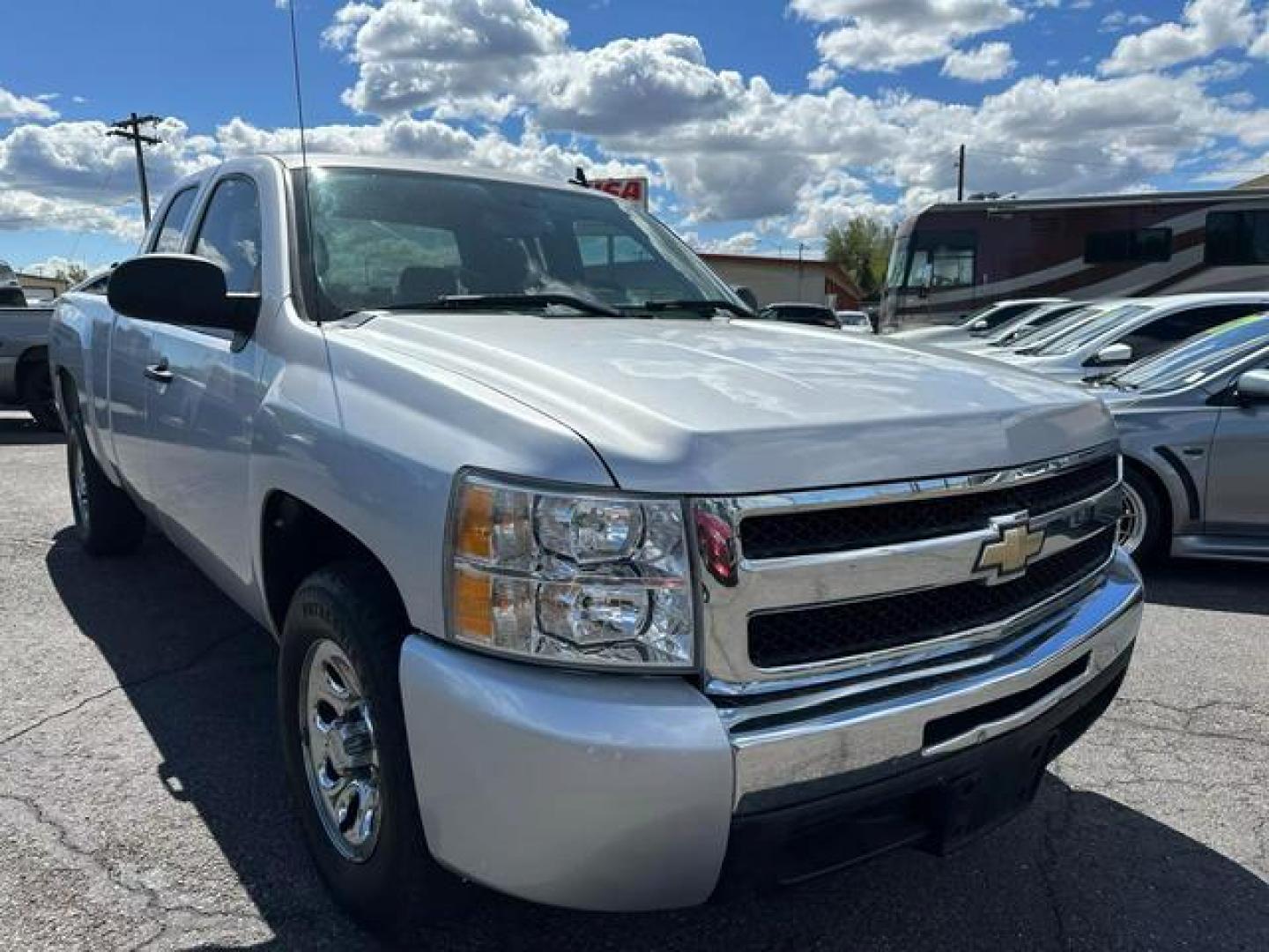 2011 Silver /No Color Chevrolet Silverado 1500 Extended Cab LS Pickup 4D 6 1/2 ft (1GCRCREA6BZ) with an V8, Flex Fuel, 4.8 Liter engine, Automatic, 4-Spd w/Overdrive transmission, located at 607 W Columbia Drive, Kennewick, WA, 99336, (509) 987-1069, 46.216743, -119.126404 - Photo#2