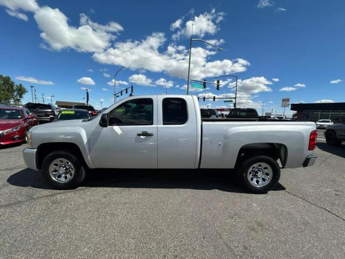 2011 Silver /No Color Chevrolet Silverado 1500 Extended Cab LS Pickup 4D 6 1/2 ft (1GCRCREA6BZ) with an V8, Flex Fuel, 4.8 Liter engine, Automatic, 4-Spd w/Overdrive transmission, located at 607 W Columbia Drive, Kennewick, WA, 99336, (509) 987-1069, 46.216743, -119.126404 - Photo#7