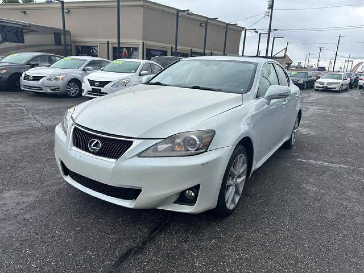 2011 No Color /No Color Lexus IS IS 350 Sedan 4D (JTHCE5C23B5) with an V6, 3.5 Liter engine, Automatic, 6-Spd w/Overdrive transmission, located at 607 W Columbia Drive, Kennewick, WA, 99336, (509) 987-1069, 46.216743, -119.126404 - Photo#0