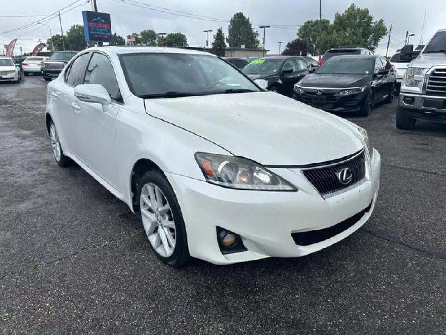 2011 No Color /No Color Lexus IS IS 350 Sedan 4D (JTHCE5C23B5) with an V6, 3.5 Liter engine, Automatic, 6-Spd w/Overdrive transmission, located at 607 W Columbia Drive, Kennewick, WA, 99336, (509) 987-1069, 46.216743, -119.126404 - Photo#2