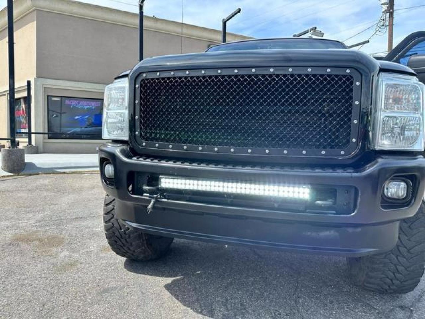 2013 Red /No Color Ford F350 Super Duty Crew Cab Lariat Pickup 4D 6 3/4 ft (1FT8W3BT1DE) with an V8, Turbo Diesel, 6.7 Liter engine, Auto HD 6-Spd SelectShift transmission, located at 607 W Columbia Drive, Kennewick, WA, 99336, (509) 987-1069, 46.216743, -119.126404 - Photo#24