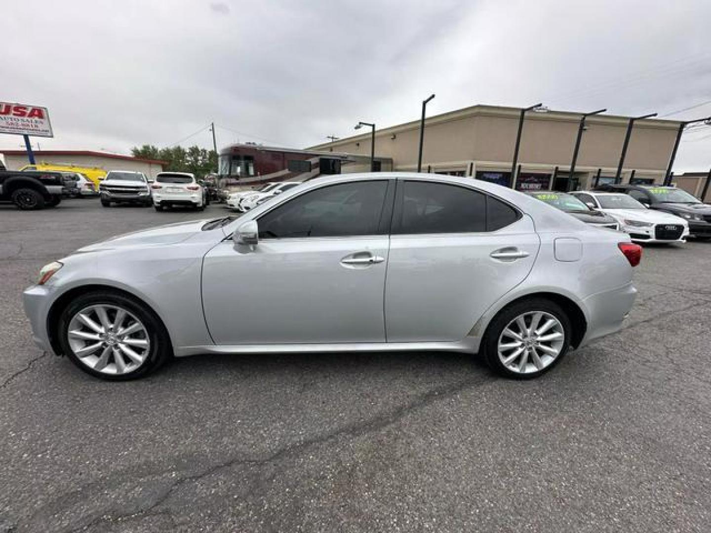 2010 Silver /No Color Lexus IS IS 250 Sport Sedan 4D (JTHCF5C25A5) with an V6, 2.5 Liter engine, Automatic, 6-Spd w/Overdrive transmission, located at 607 W Columbia Drive, Kennewick, WA, 99336, (509) 987-1069, 46.216743, -119.126404 - Photo#7