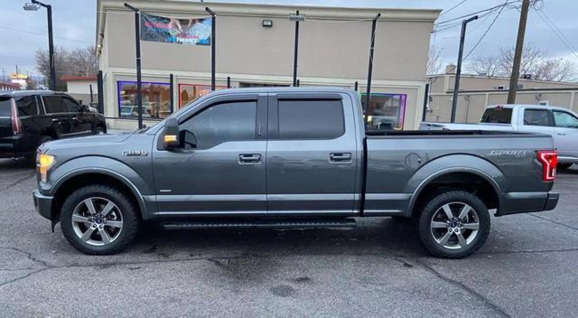 2017 Charcoal /Black Ford F150 SuperCrew Cab XLT Pickup 4D 5 1/2 ft (1FTFW1EG7HF) , Auto, 6-Spd SelShft transmission, located at 607 W Columbia Drive, Kennewick, WA, 99336, (509) 987-1069, 46.216743, -119.126404 - Photo#7