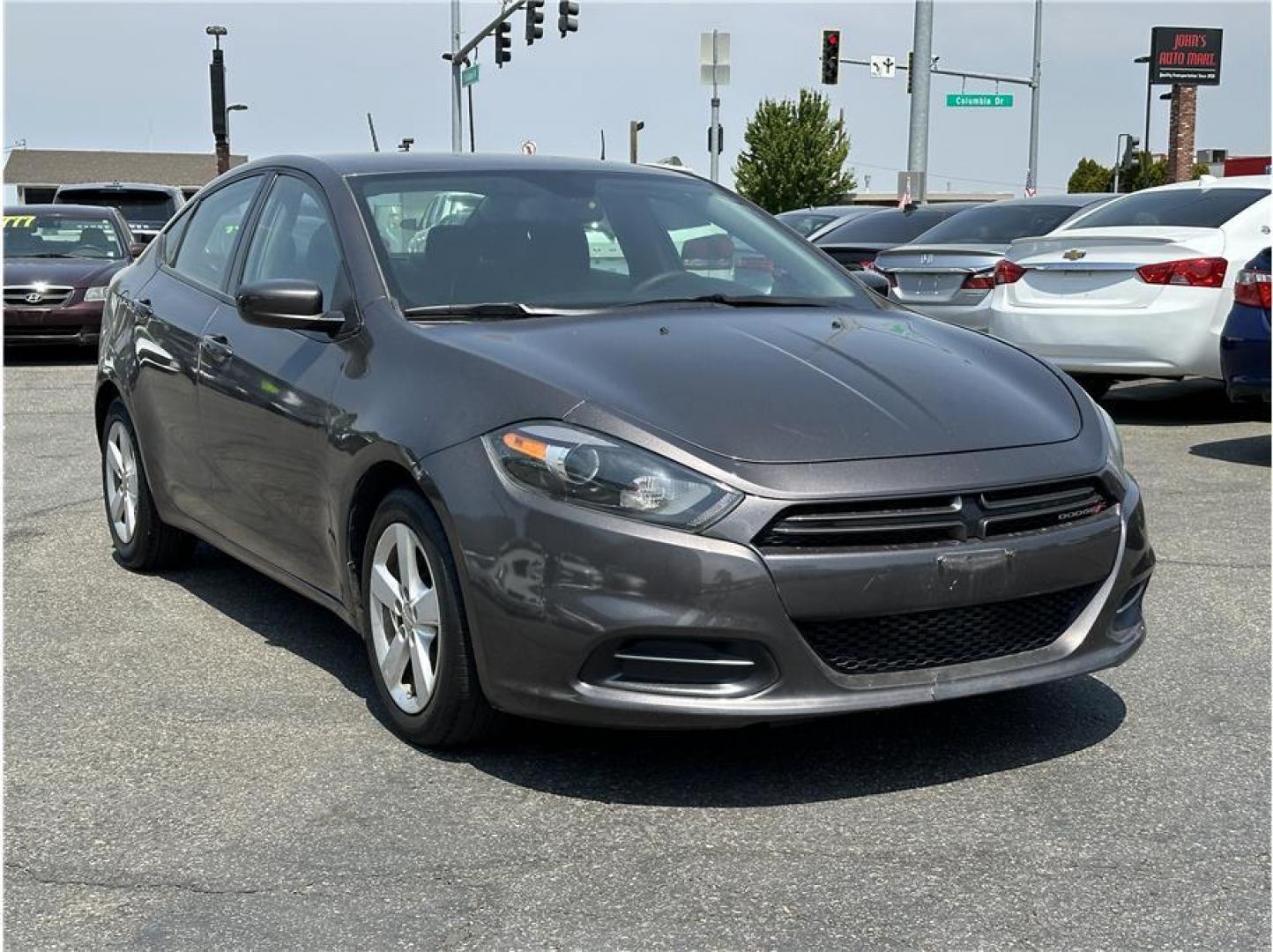 2016 No Color /No Color Dodge Dart SXT Sedan 4D (1C3CDFBB8GD) with an 4-Cyl MltAr Tgrshrk 2.4L engine, Manual, 6-Spd transmission, located at 607 W Columbia Drive, Kennewick, WA, 99336, (509) 987-1069, 46.216743, -119.126404 - Photo#2