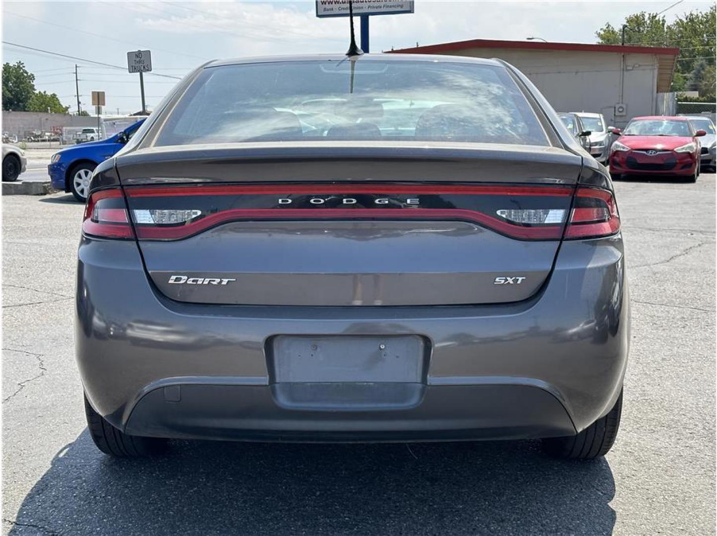 2016 No Color /No Color Dodge Dart SXT Sedan 4D (1C3CDFBB8GD) with an 4-Cyl MltAr Tgrshrk 2.4L engine, Manual, 6-Spd transmission, located at 607 W Columbia Drive, Kennewick, WA, 99336, (509) 987-1069, 46.216743, -119.126404 - Photo#5