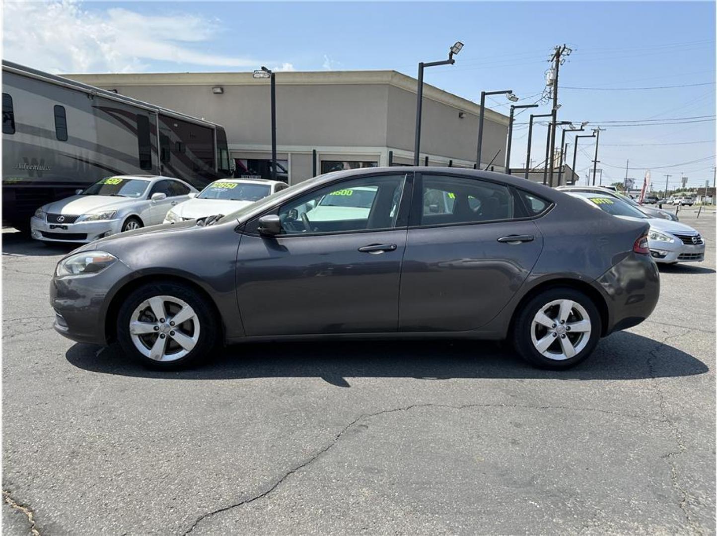 2016 No Color /No Color Dodge Dart SXT Sedan 4D (1C3CDFBB8GD) with an 4-Cyl MltAr Tgrshrk 2.4L engine, Manual, 6-Spd transmission, located at 607 W Columbia Drive, Kennewick, WA, 99336, (509) 987-1069, 46.216743, -119.126404 - Photo#7