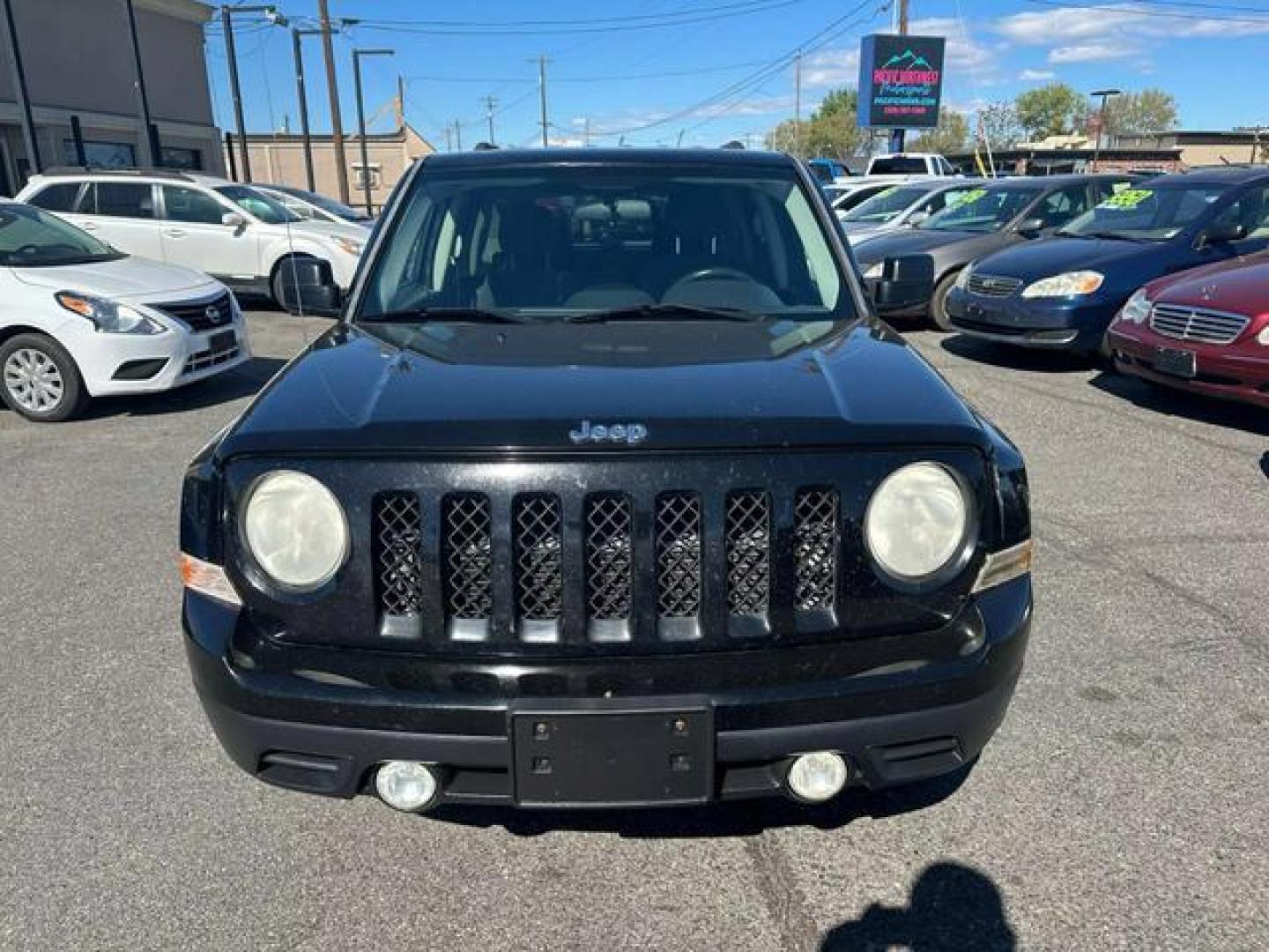 2012 No Color /No Color Jeep Patriot Latitude Sport Utility 4D (1C4NJPFB0CD) with an 4-Cyl, 2.4 Liter engine, Auto, CVT w/AutoStick transmission, located at 607 W Columbia Drive, Kennewick, WA, 99336, (509) 987-1069, 46.216743, -119.126404 - Photo#1