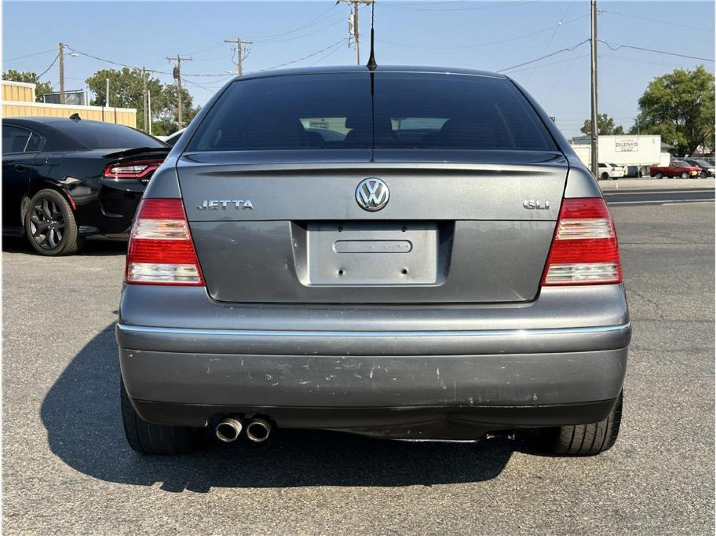 2004 No Color /No Color Volkswagen Jetta (3VWVH69M44M) with an V6, 2.8 Liter engine, Manual, 6-Spd transmission, located at 607 W Columbia Drive, Kennewick, WA, 99336, (509) 987-1069, 46.216743, -119.126404 - Photo#5