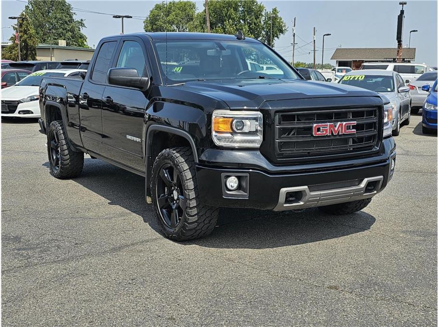 2015 Black /No Color GMC Sierra 1500 Double Cab (1GTV2TEC2FZ) with an V8, EcoTec3, 5.3L engine, Automatic, 6-Spd HD w/Overdrive transmission, located at 607 W Columbia Drive, Kennewick, WA, 99336, (509) 987-1069, 46.216743, -119.126404 - Photo#2