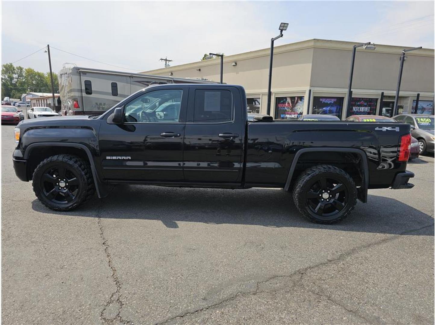 2015 Black /No Color GMC Sierra 1500 Double Cab (1GTV2TEC2FZ) with an V8, EcoTec3, 5.3L engine, Automatic, 6-Spd HD w/Overdrive transmission, located at 607 W Columbia Drive, Kennewick, WA, 99336, (509) 987-1069, 46.216743, -119.126404 - Photo#7