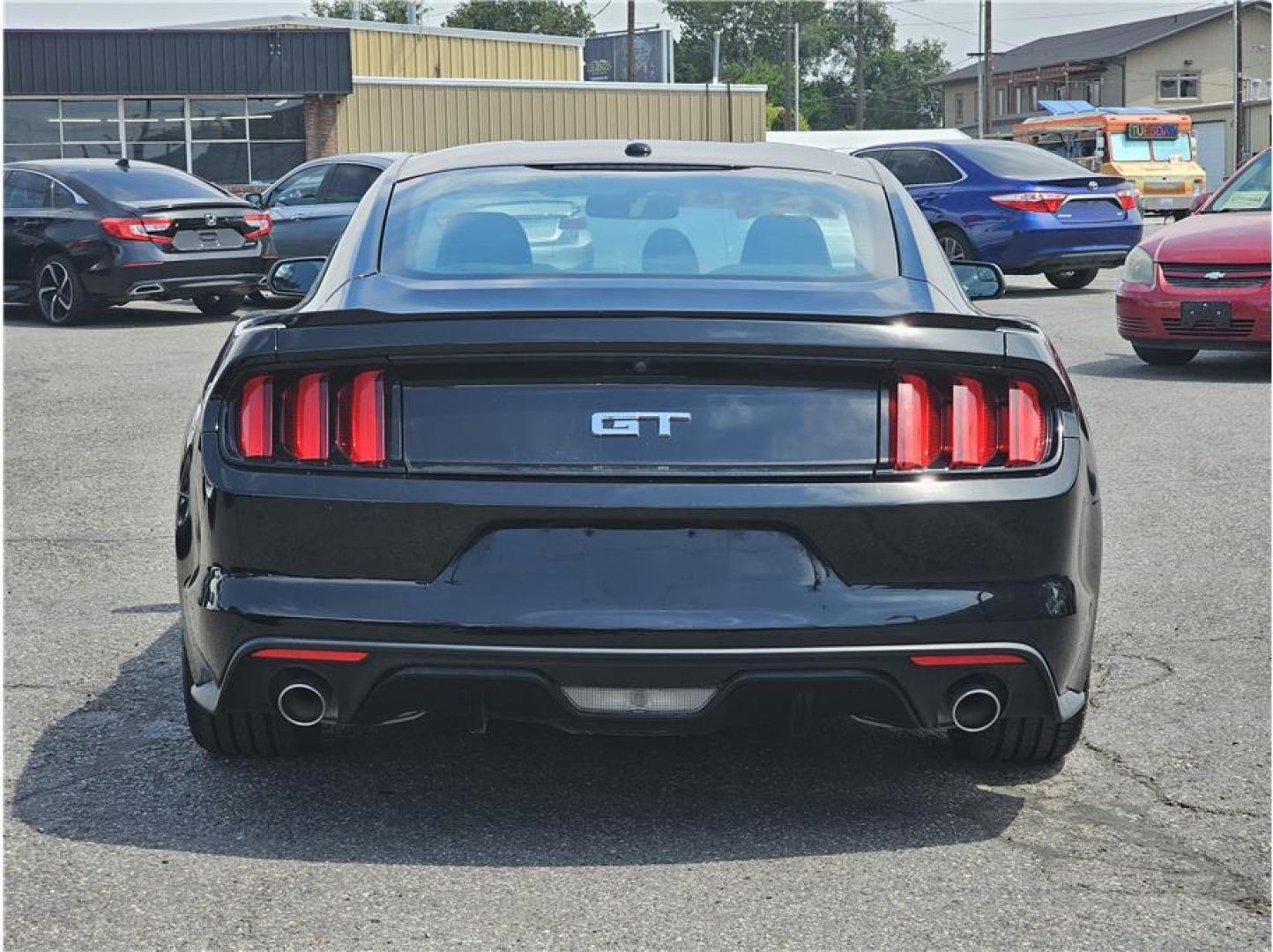 2015 Black /No Color Ford Mustang (1FA6P8CF4F5) with an V8, 5.0 Liter engine, Auto, 6-Spd SelectShift transmission, located at 607 W Columbia Drive, Kennewick, WA, 99336, (509) 987-1069, 46.216743, -119.126404 - Photo#5