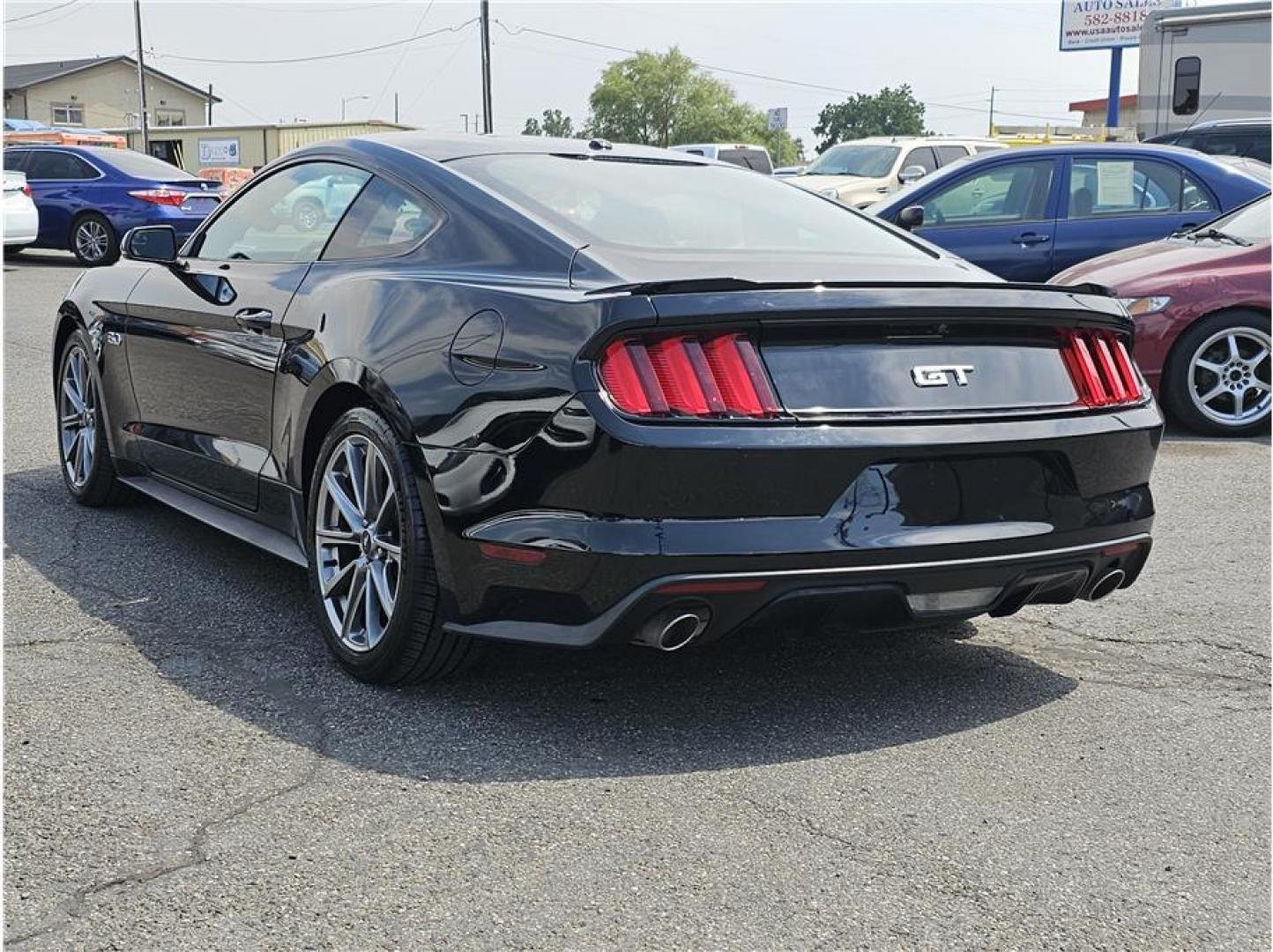 2015 Black /No Color Ford Mustang (1FA6P8CF4F5) with an V8, 5.0 Liter engine, Auto, 6-Spd SelectShift transmission, located at 607 W Columbia Drive, Kennewick, WA, 99336, (509) 987-1069, 46.216743, -119.126404 - Photo#6