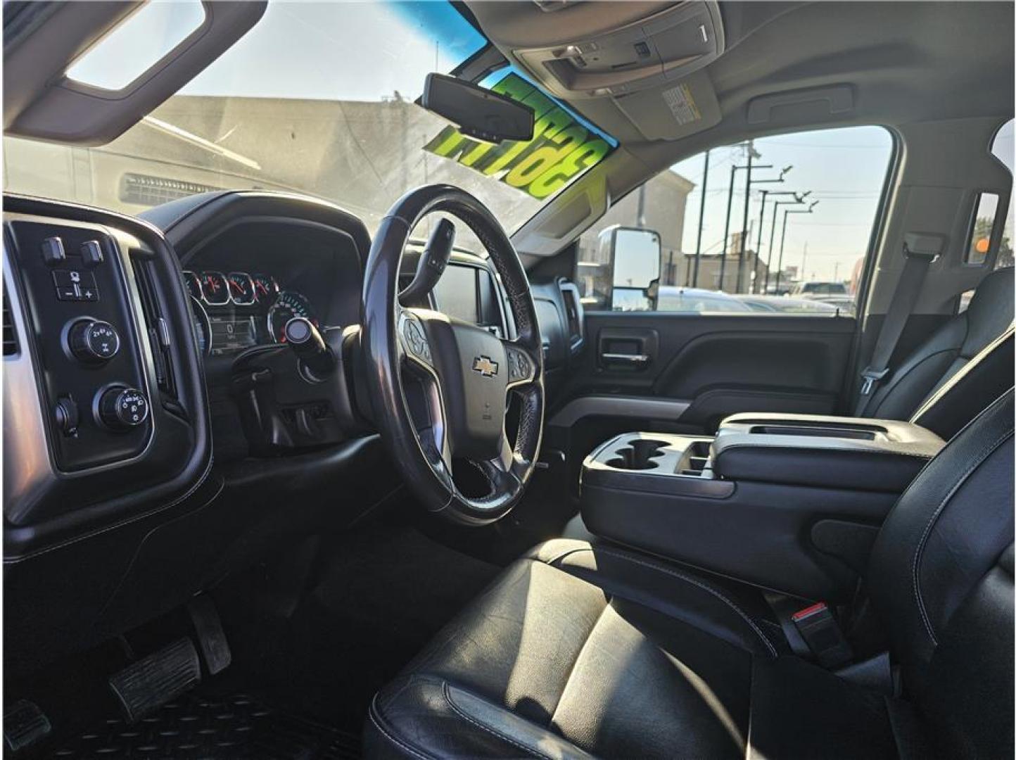 2018 No Color /No Color Chevrolet Silverado 2500 HD Crew Cab (1GC1KWEY2JF) with an V8, Turbo Diesel, 6.6 Liter engine, Automatic, 6-Spd Allison w/Overdrive transmission, located at 607 W Columbia Drive, Kennewick, WA, 99336, (509) 987-1069, 46.216743, -119.126404 - Photo#9