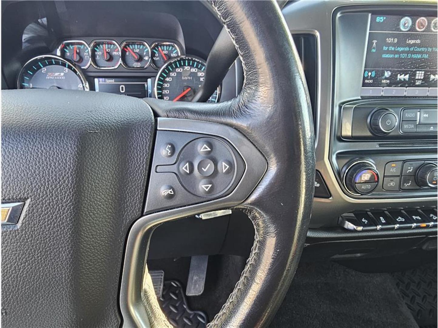 2018 No Color /No Color Chevrolet Silverado 2500 HD Crew Cab (1GC1KWEY2JF) with an V8, Turbo Diesel, 6.6 Liter engine, Automatic, 6-Spd Allison w/Overdrive transmission, located at 607 W Columbia Drive, Kennewick, WA, 99336, (509) 987-1069, 46.216743, -119.126404 - Photo#14