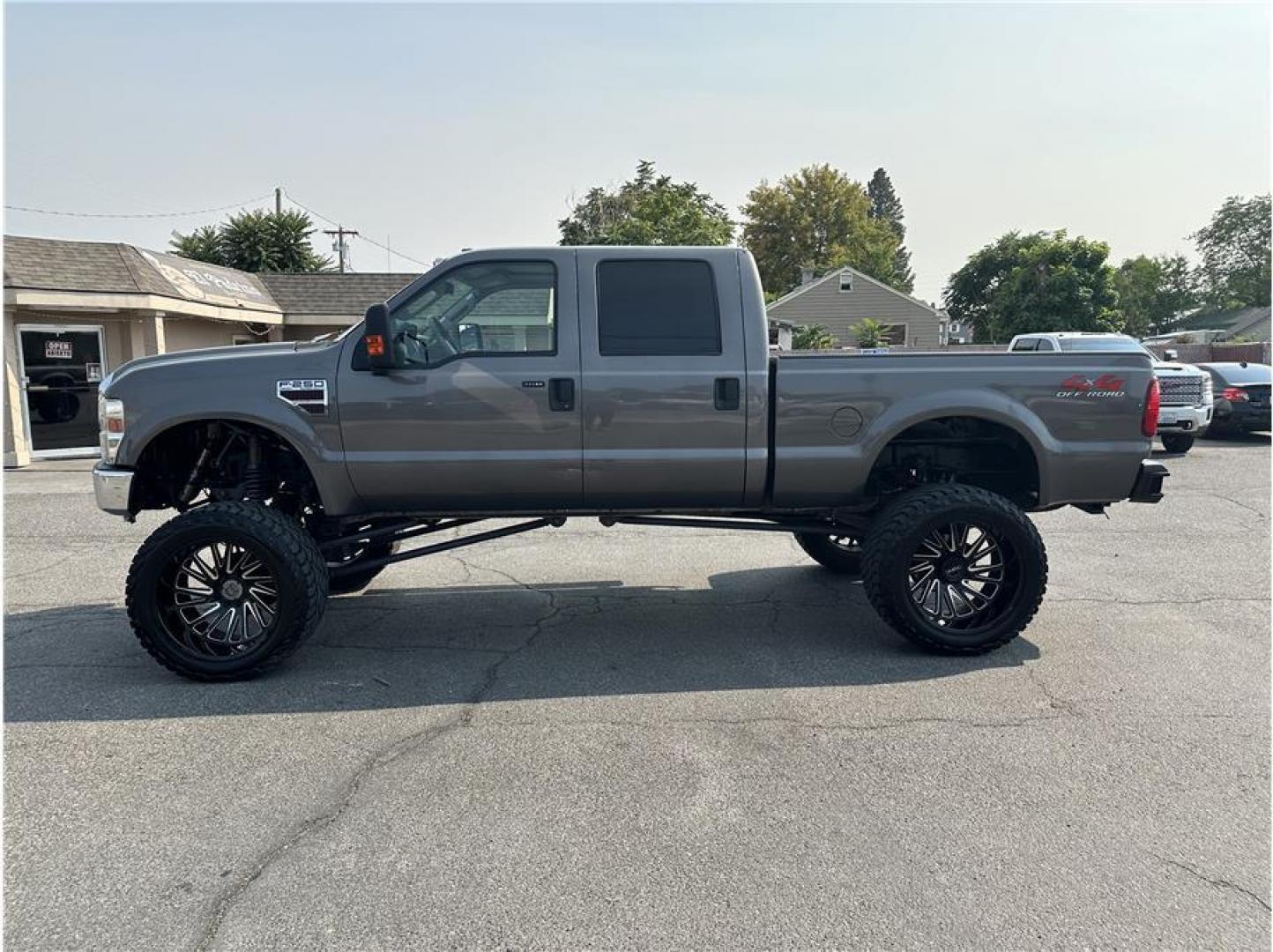 2008 Gray /No Color Ford F250 Super Duty Crew Cab (1FTSW21R28E) with an V8, Turbo Dsl 6.4L engine, Automatic, 5-Spd w/Overdrive transmission, located at 607 W Columbia Drive, Kennewick, WA, 99336, (509) 987-1069, 46.216743, -119.126404 - Photo#7