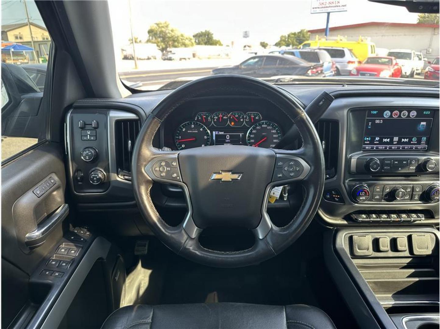 2016 Black /No Color Chevrolet Silverado 1500 Crew Cab (3GCUKSECXGG) with an V8, EcoTec3, 5.3 Liter engine, Auto, 6-Spd HD Overdrive transmission, located at 607 W Columbia Drive, Kennewick, WA, 99336, (509) 987-1069, 46.216743, -119.126404 - Photo#11