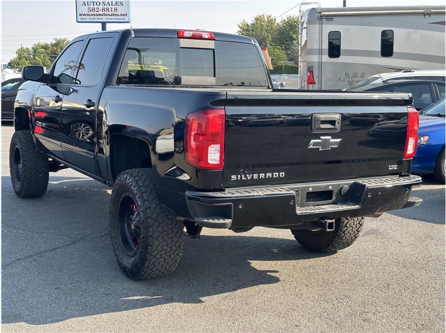 2016 Black /No Color Chevrolet Silverado 1500 Crew Cab (3GCUKSECXGG) with an V8, EcoTec3, 5.3 Liter engine, Auto, 6-Spd HD Overdrive transmission, located at 607 W Columbia Drive, Kennewick, WA, 99336, (509) 987-1069, 46.216743, -119.126404 - Photo#6