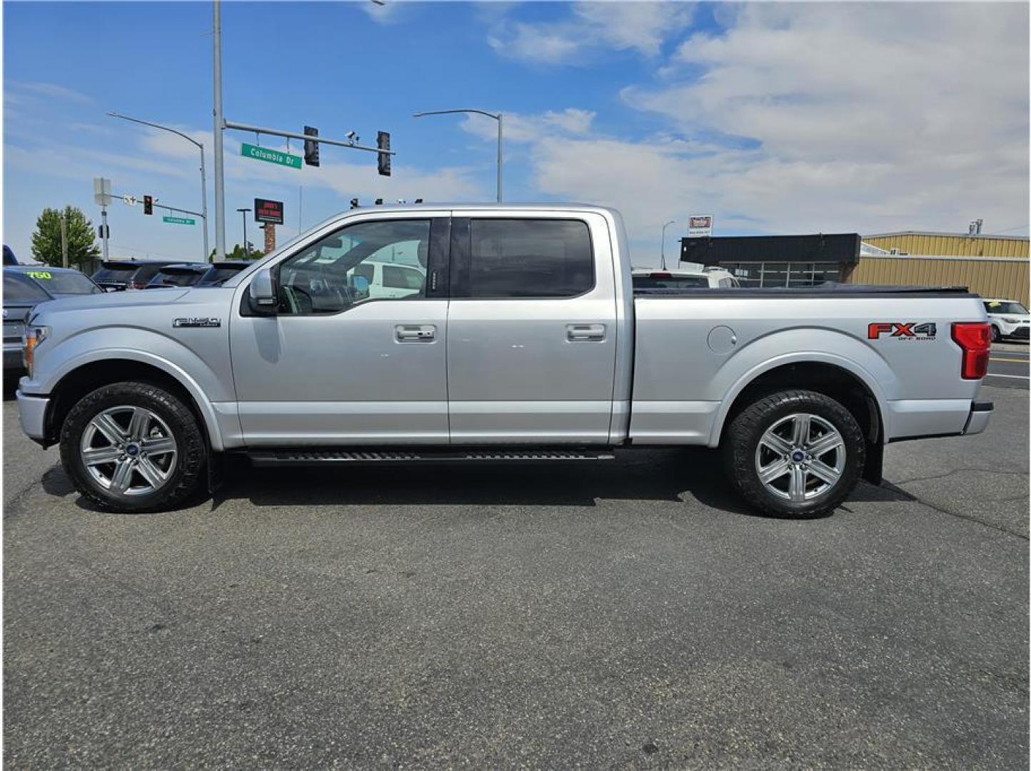 2018 Silver /No Color Ford F150 SuperCrew Cab (1FTFW1EG4JF) with an V6, EcoBoost, 3.5T engine, Auto, 10-Spd Spt Mode transmission, located at 607 W Columbia Drive, Kennewick, WA, 99336, (509) 987-1069, 46.216743, -119.126404 - Photo#1