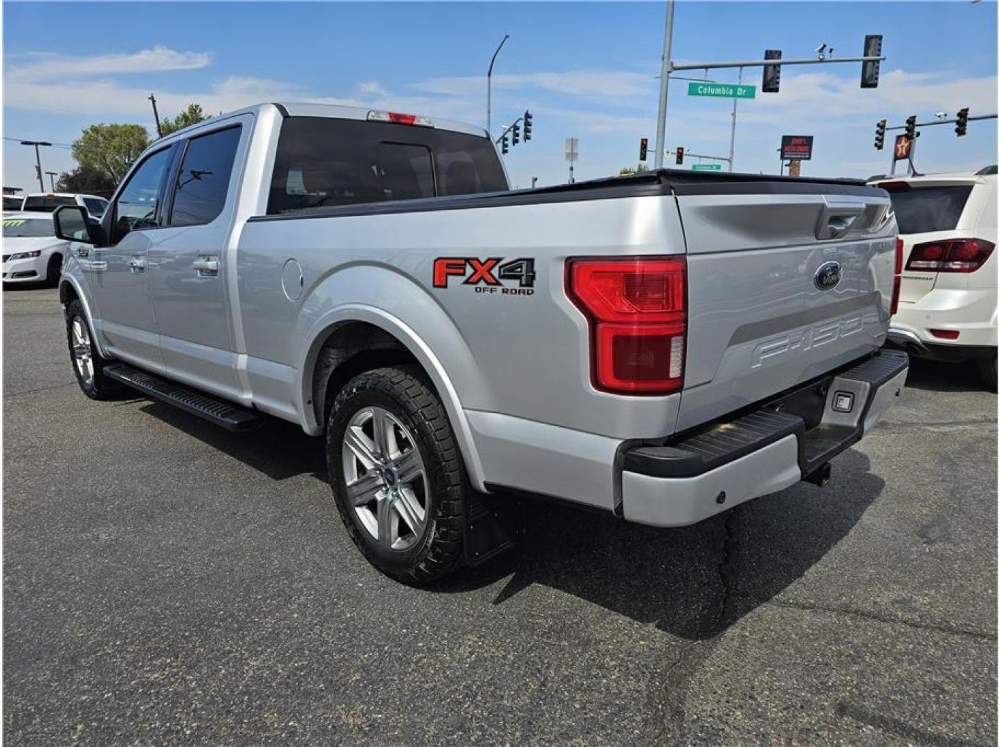 2018 Silver /No Color Ford F150 SuperCrew Cab (1FTFW1EG4JF) with an V6, EcoBoost, 3.5T engine, Auto, 10-Spd Spt Mode transmission, located at 607 W Columbia Drive, Kennewick, WA, 99336, (509) 987-1069, 46.216743, -119.126404 - Photo#2