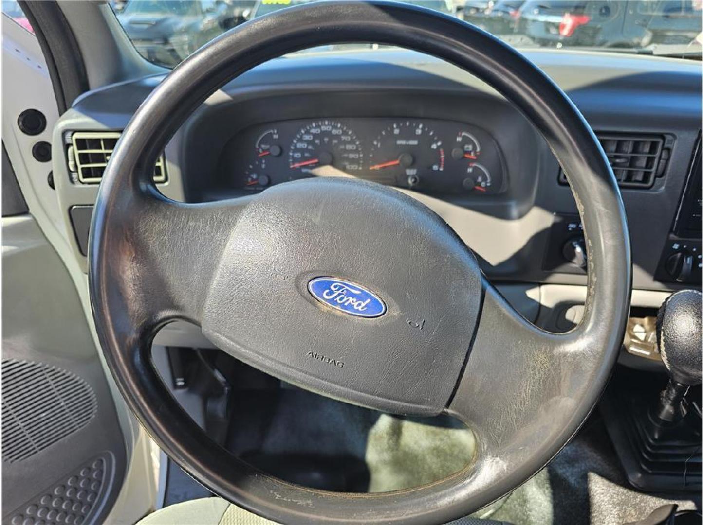 2003 White /No Color Ford F350 Super Duty Super Cab (1FTSX31P03E) with an V8, Turbo Diesel, 6.0L engine, Automatic transmission, located at 607 W Columbia Drive, Kennewick, WA, 99336, (509) 987-1069, 46.216743, -119.126404 - Photo#7