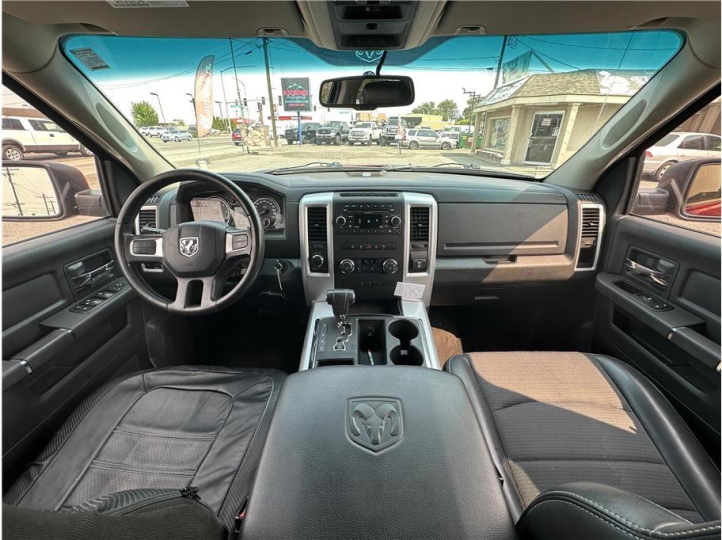 2010 No Color /No Color Dodge Ram 1500 Crew Cab (1D7RV1CT4AS) with an V8, HEMI, 5.7 Liter engine, Automatic, 5-Spd w/Overdrive transmission, located at 607 W Columbia Drive, Kennewick, WA, 99336, (509) 987-1069, 46.216743, -119.126404 - Photo#10