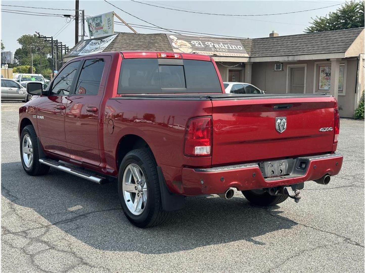 2010 No Color /No Color Dodge Ram 1500 Crew Cab (1D7RV1CT4AS) with an V8, HEMI, 5.7 Liter engine, Automatic, 5-Spd w/Overdrive transmission, located at 607 W Columbia Drive, Kennewick, WA, 99336, (509) 987-1069, 46.216743, -119.126404 - Photo#6