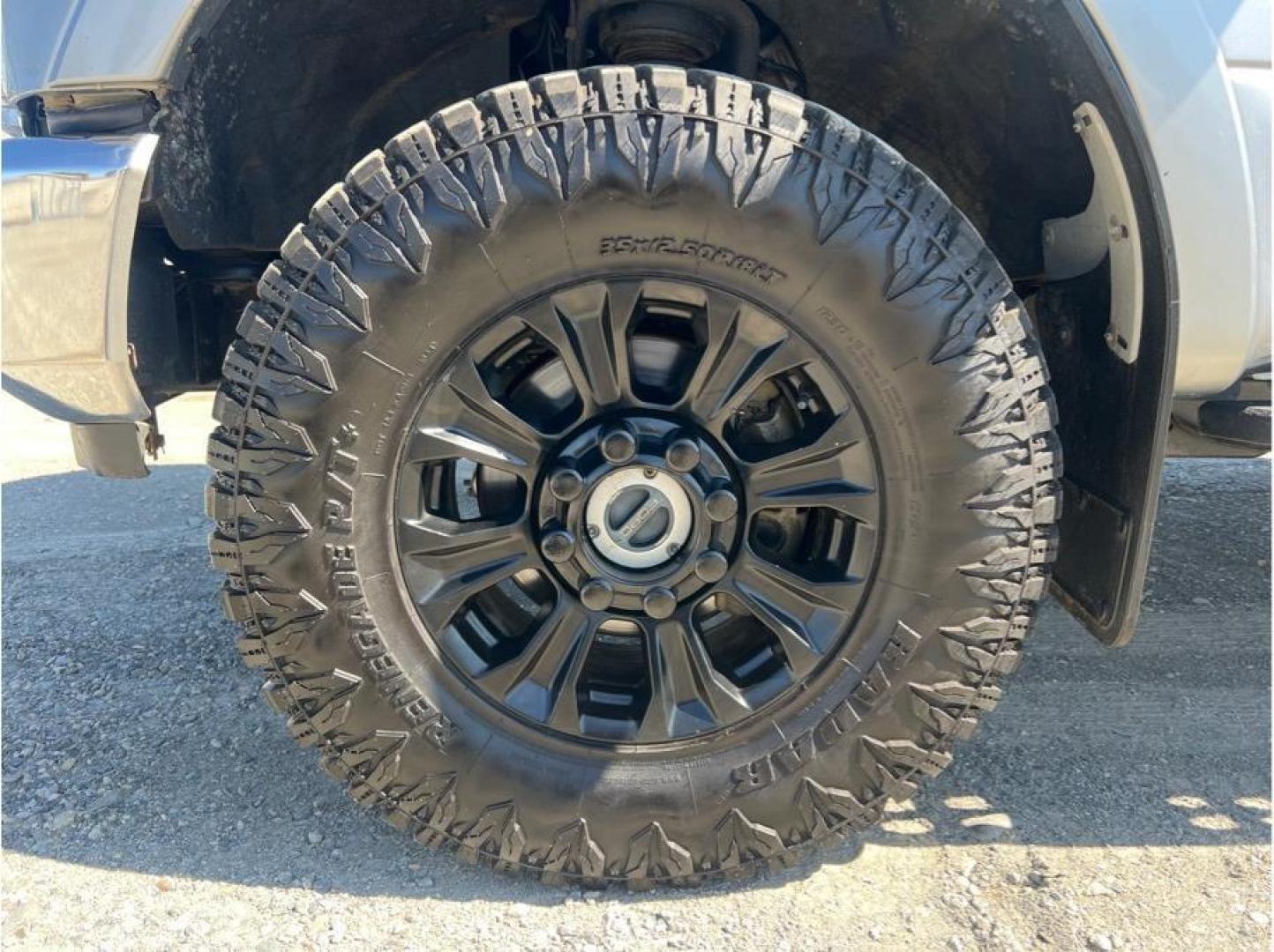 2020 Silver /No Color Ford F250 Super Duty Crew Cab (1FT7W2BN5LE) with an V8, 7.3 Liter engine, Automatic, 10-Spd transmission, located at 607 W Columbia Drive, Kennewick, WA, 99336, (509) 987-1069, 46.216743, -119.126404 - Photo#9