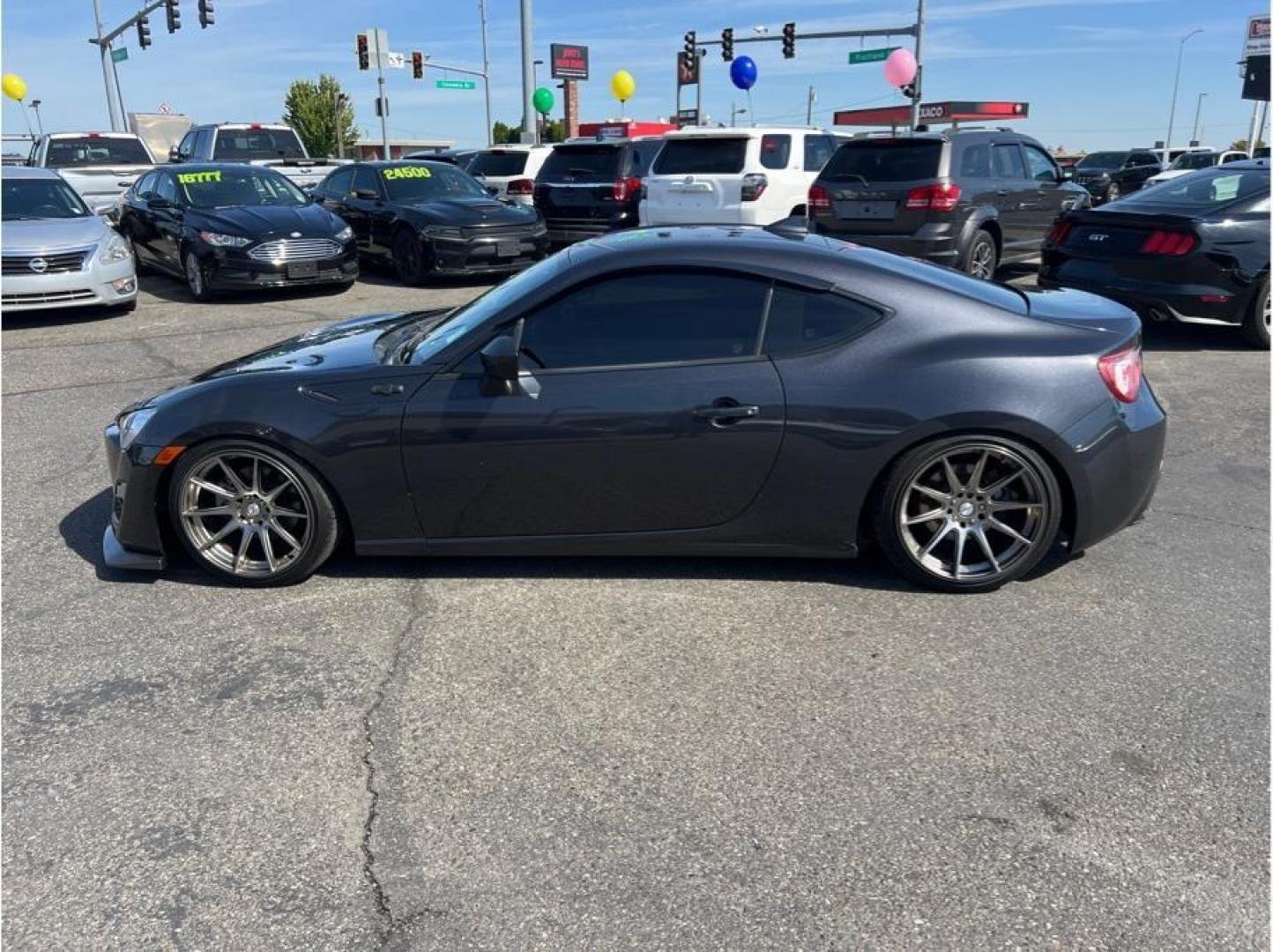 2015 No Color /No Color Scion FR-S (JF1ZNAA16F9) with an 4-Cyl, 2.0 Liter engine, Auto, 6-Spd Dyn Rev Mgmt transmission, located at 607 W Columbia Drive, Kennewick, WA, 99336, (509) 987-1069, 46.216743, -119.126404 - Photo#7