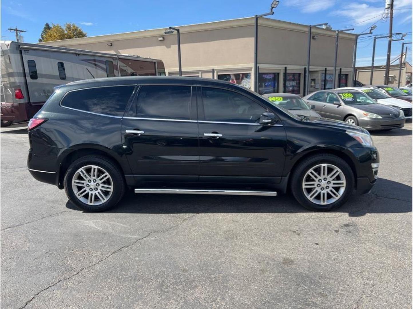 2015 No Color /No Color Chevrolet Traverse (1GNKVGKD5FJ) with an V6, 3.6 Liter engine, Automatic, 6-Spd transmission, located at 607 W Columbia Drive, Kennewick, WA, 99336, (509) 987-1069, 46.216743, -119.126404 - Photo#3